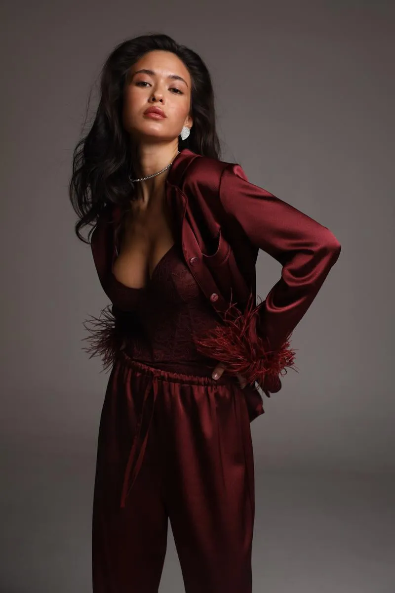 Pajama set - Burgundy feathers with pants sold by The Robe product image thumbnail 5