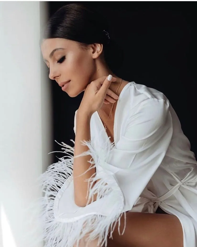 Mia - white long sold by The Robe product image thumbnail 4