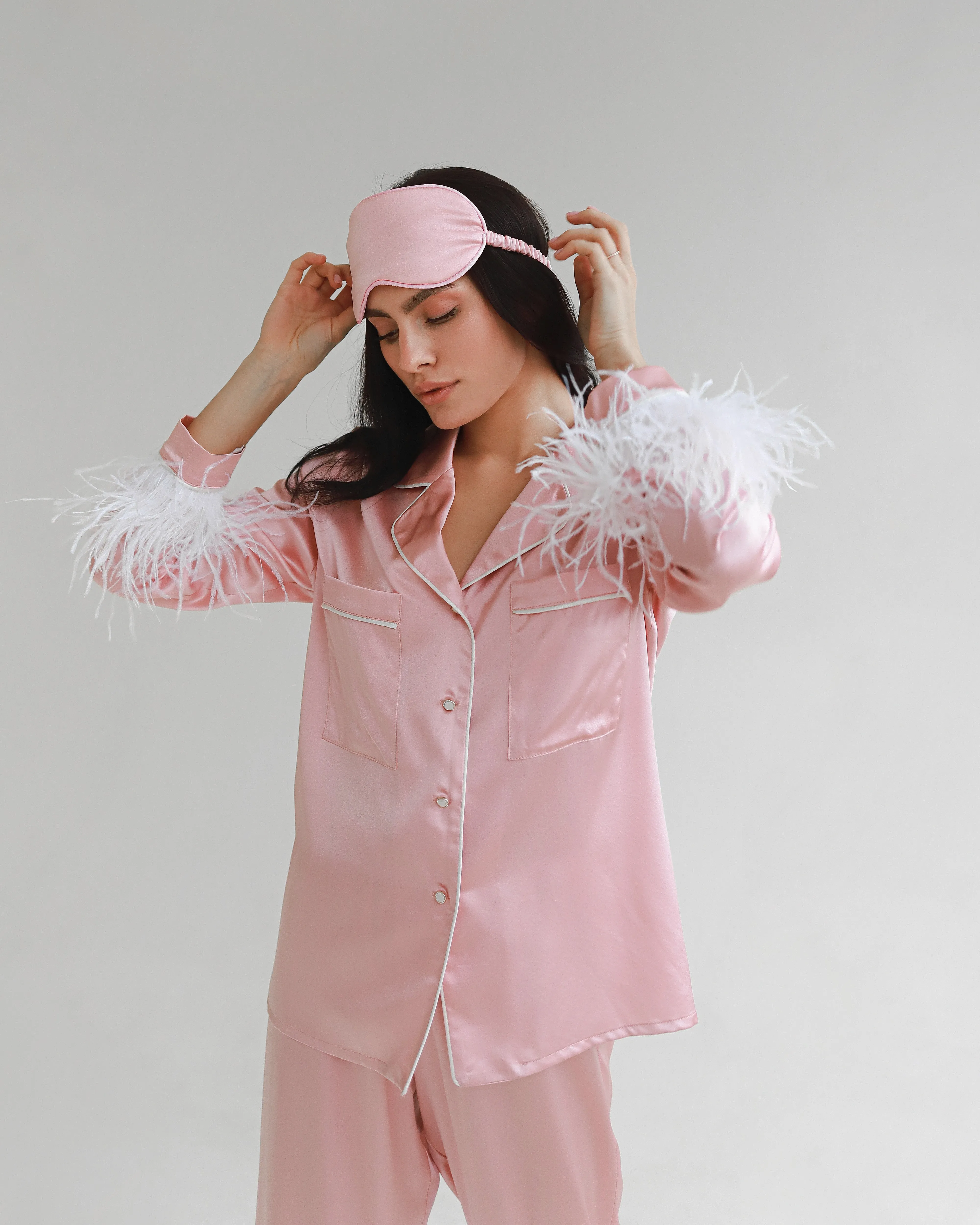 Sleep mask - Rose sold by The Robe