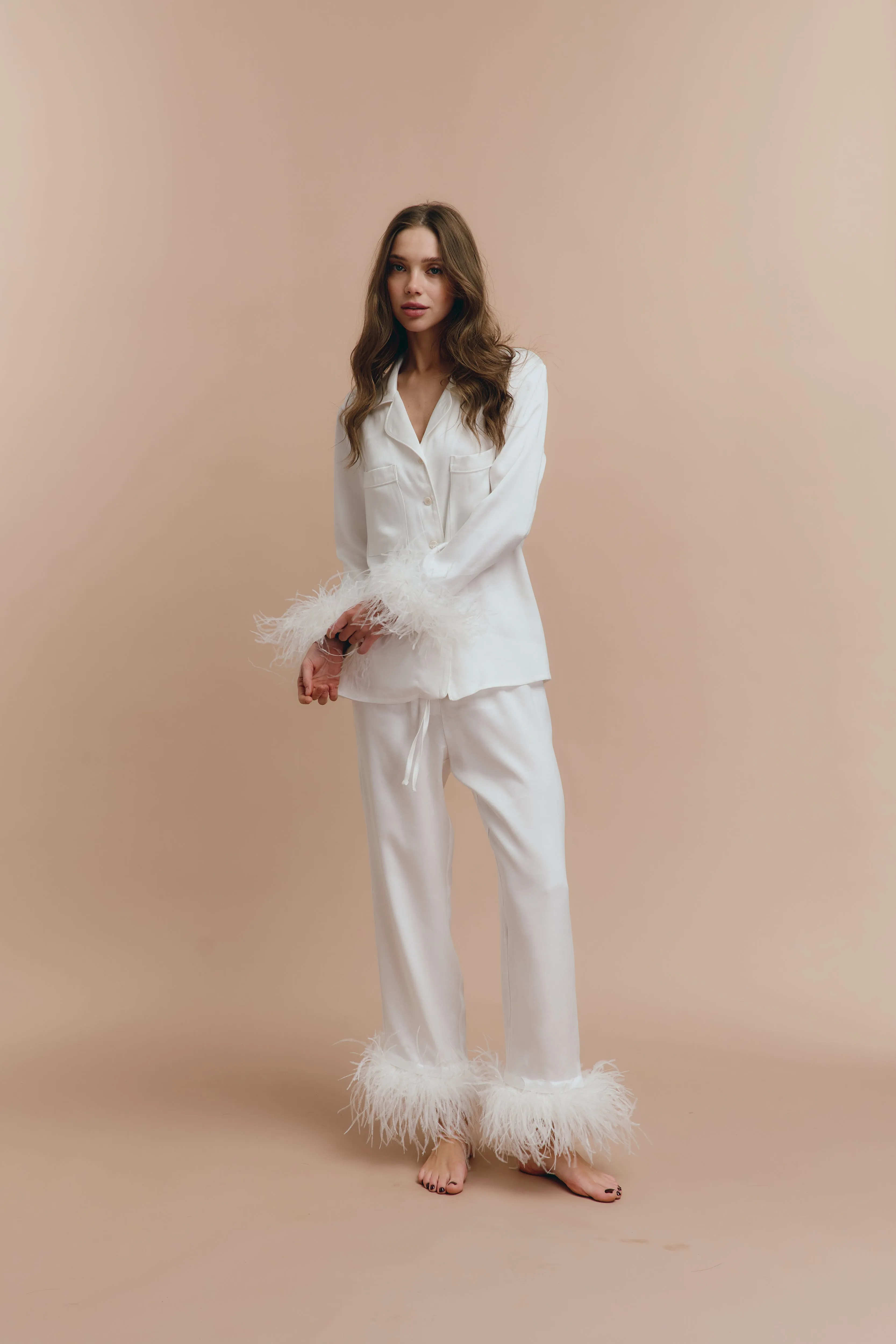 Emily pjs - White feathers with pants sold by The Robe product image thumbnail 2