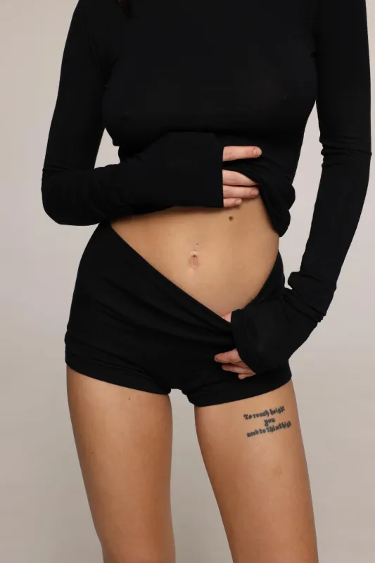 Klara - cashmere boxers - Black sold by The Robe