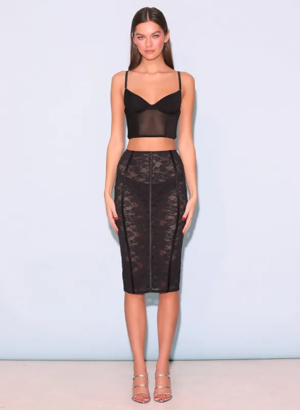 Le Stretch Lace Pencil Skirt sold by Fleur du Mal