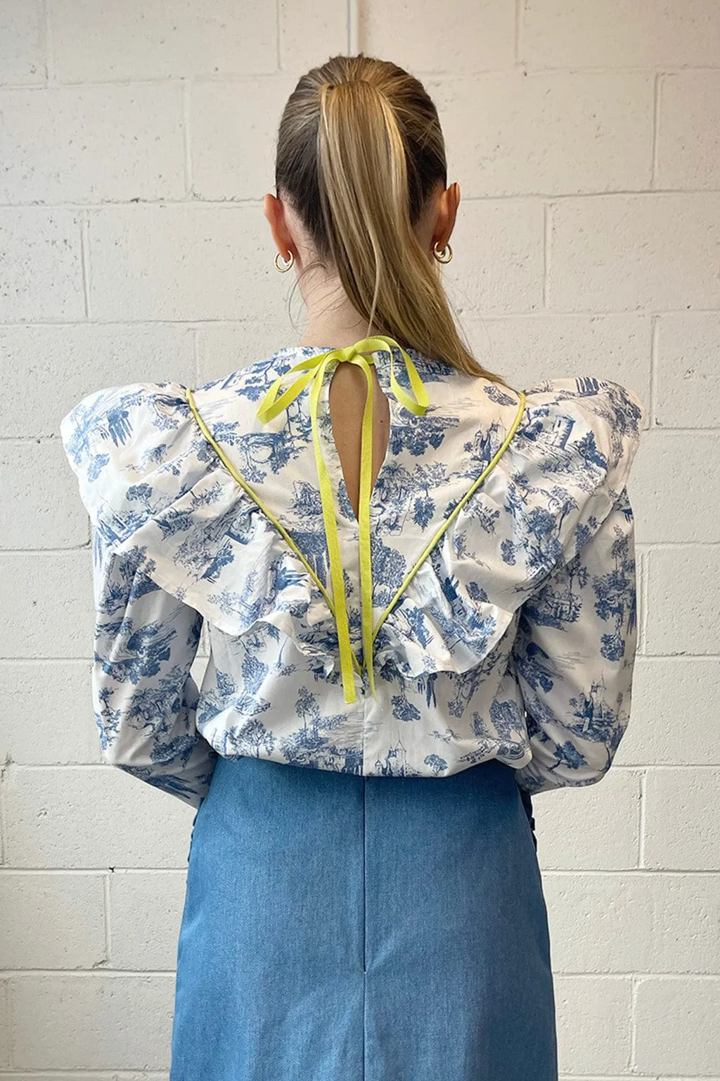 Joni Top Blue Toile De Jouy sold by Eliza Faulkner product image thumbnail 4