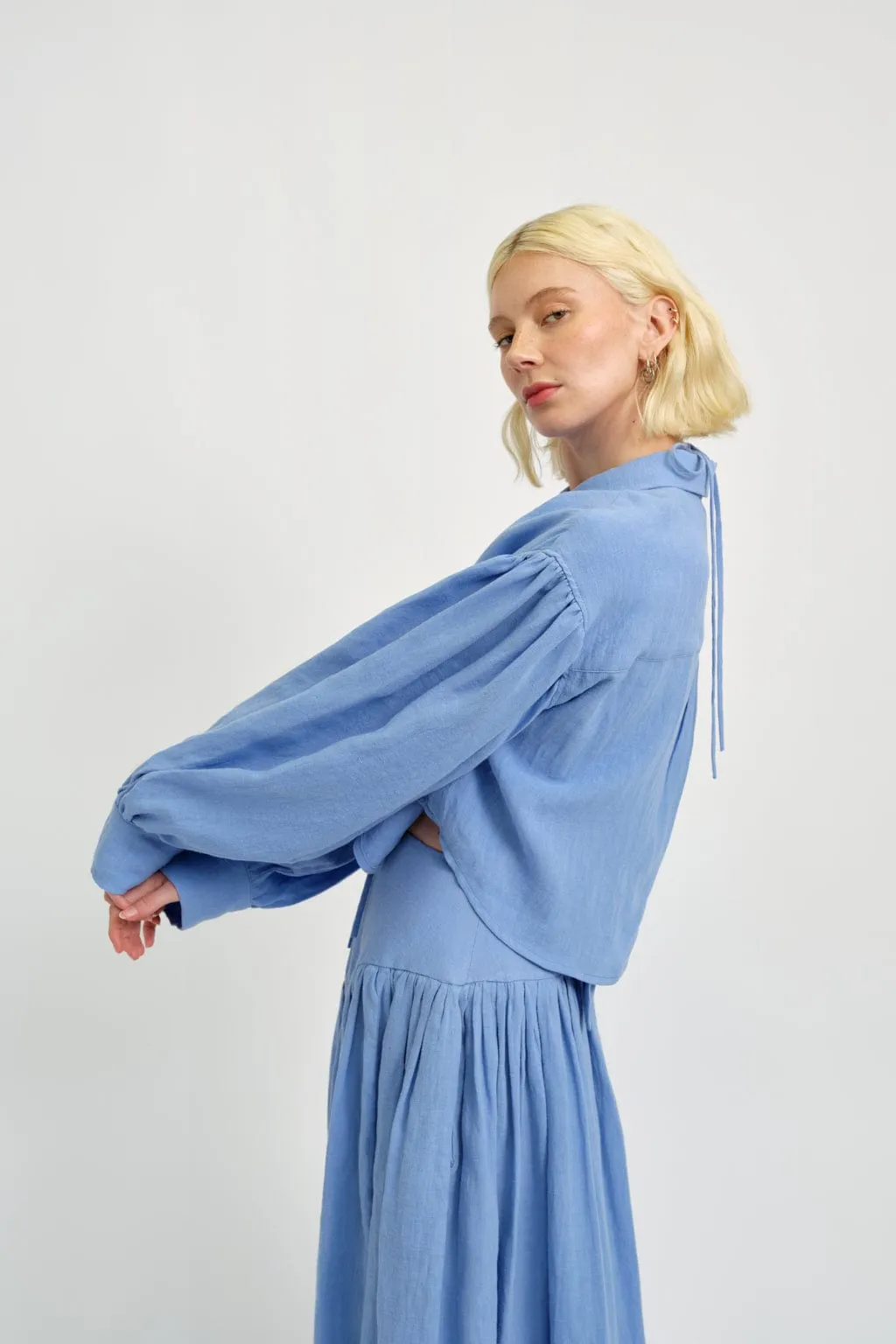 Tabitha Shirt Blue Linen sold by Eliza Faulkner product image thumbnail 4