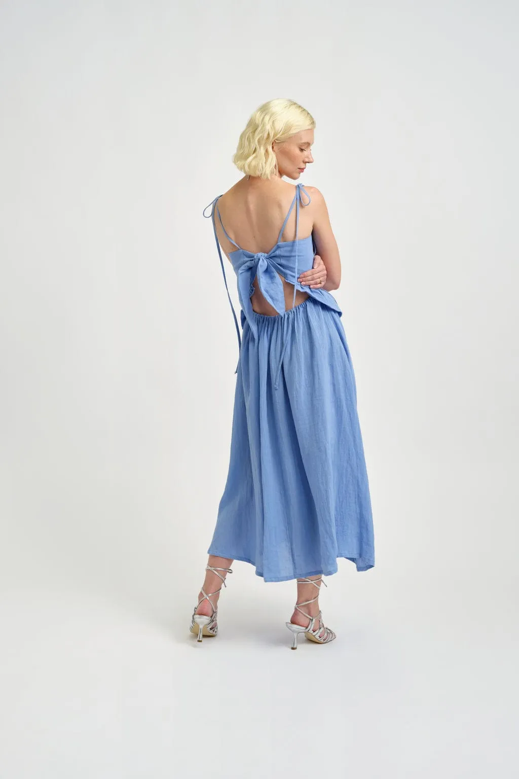 Tessa Dress Blue Linen sold by Eliza Faulkner product image thumbnail 3