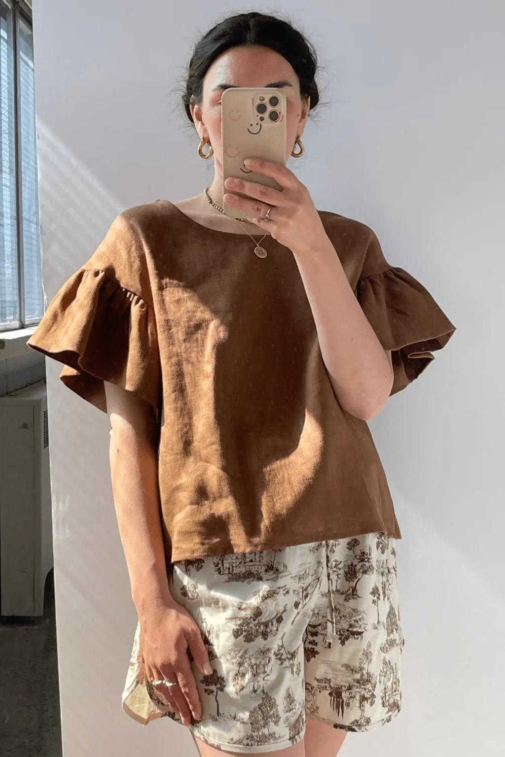 Raffi Top Cocoa Brown Linen sold by Eliza Faulkner product image thumbnail 2