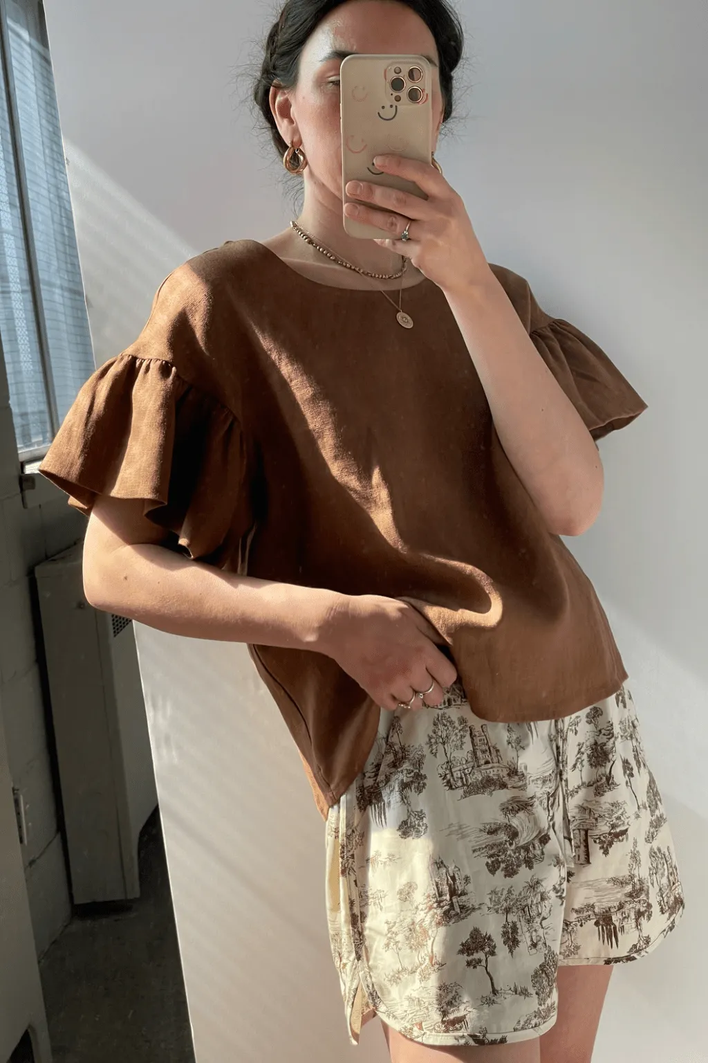 Raffi Top Cocoa Brown Linen sold by Eliza Faulkner product image thumbnail 3