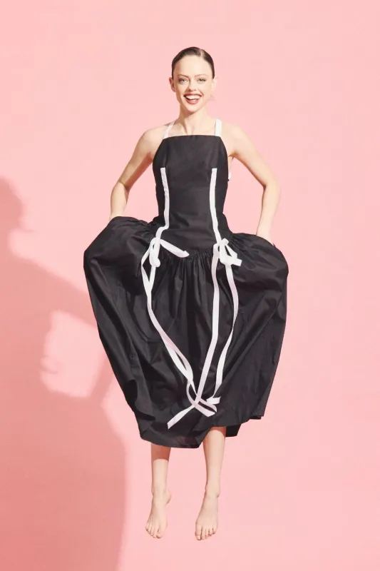 Gwen Dress Black made by Eliza Faulkner