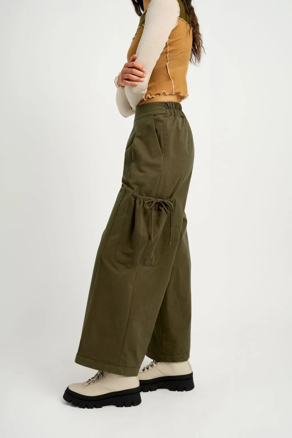 Sample Brodie Pant Khaki sold by Eliza Faulkner product image thumbnail 2