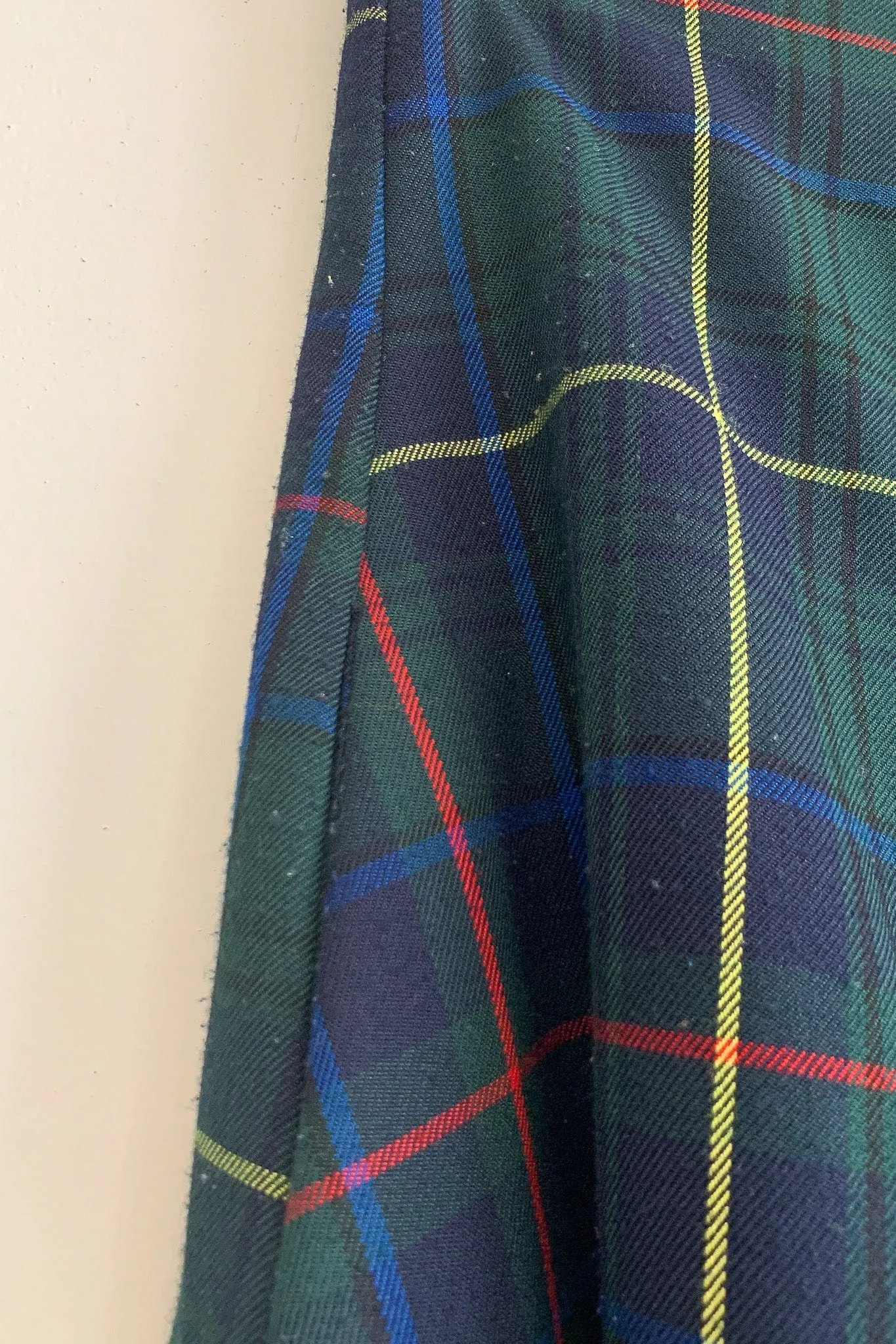 Secondhand Berkley Skirt Green Plaid sold by Eliza Faulkner product image thumbnail 3