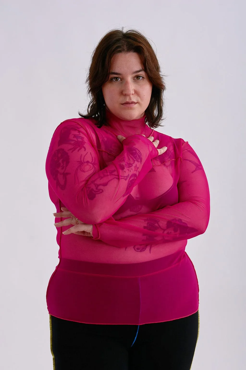 Secondhand Wave Mesh Turtleneck Pink sold by Eliza Faulkner product image thumbnail 3