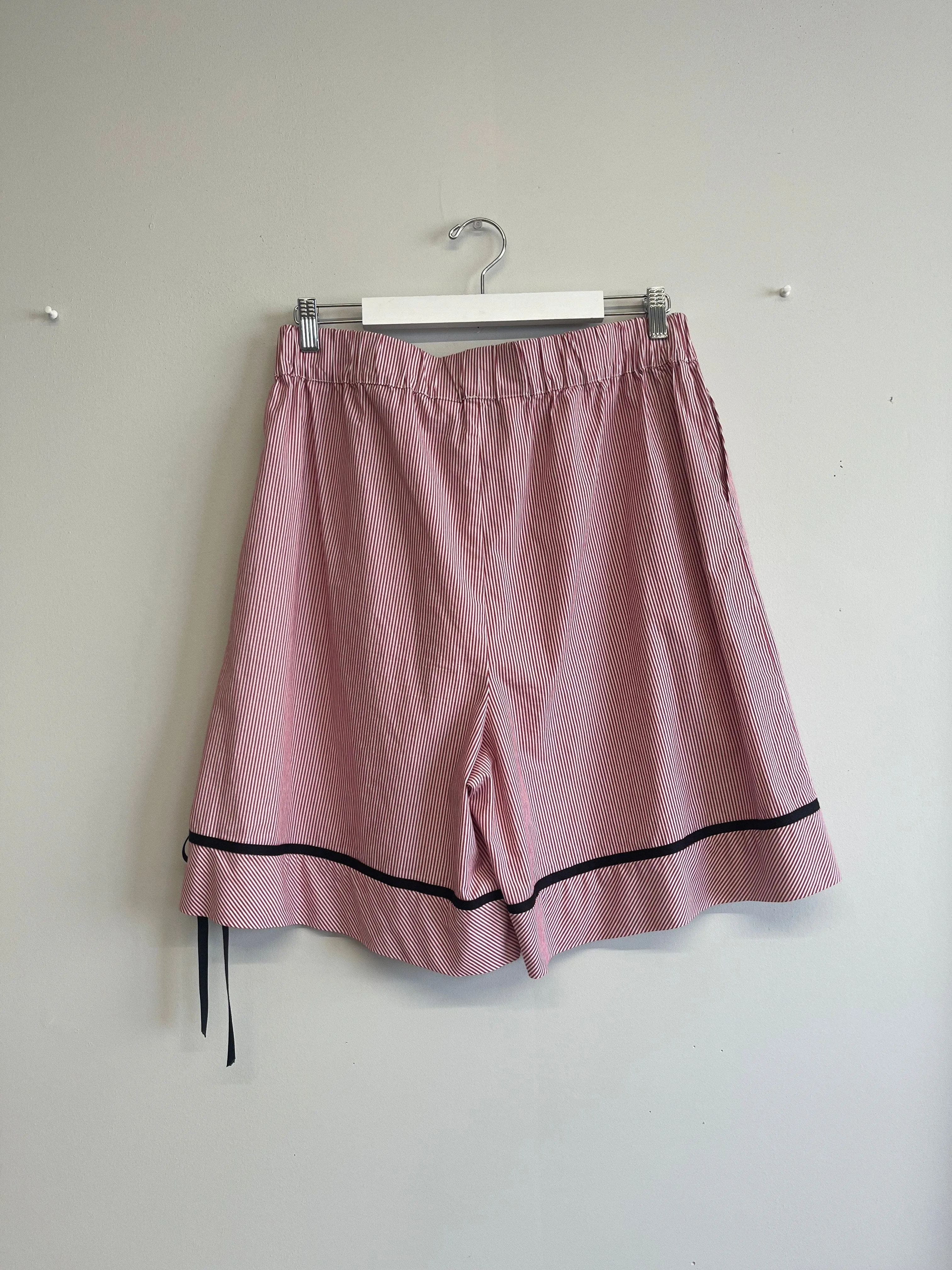 Pre-loved Bauer Short Red Pinstripe - Size L sold by Eliza Faulkner product image thumbnail 3