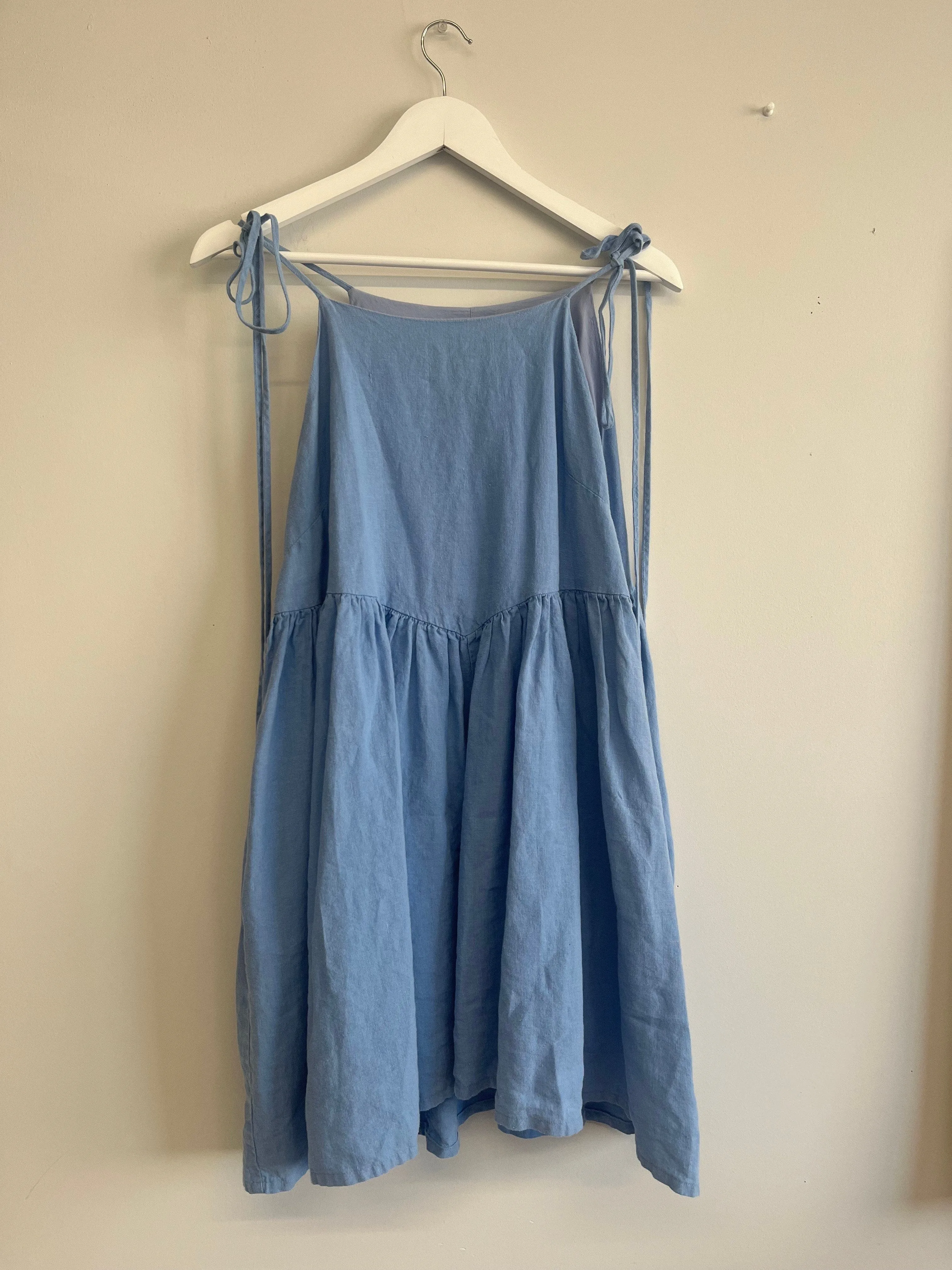 Pre-loved Amelie Dress Blue Linen - Size M sold by Eliza Faulkner product image thumbnail 2