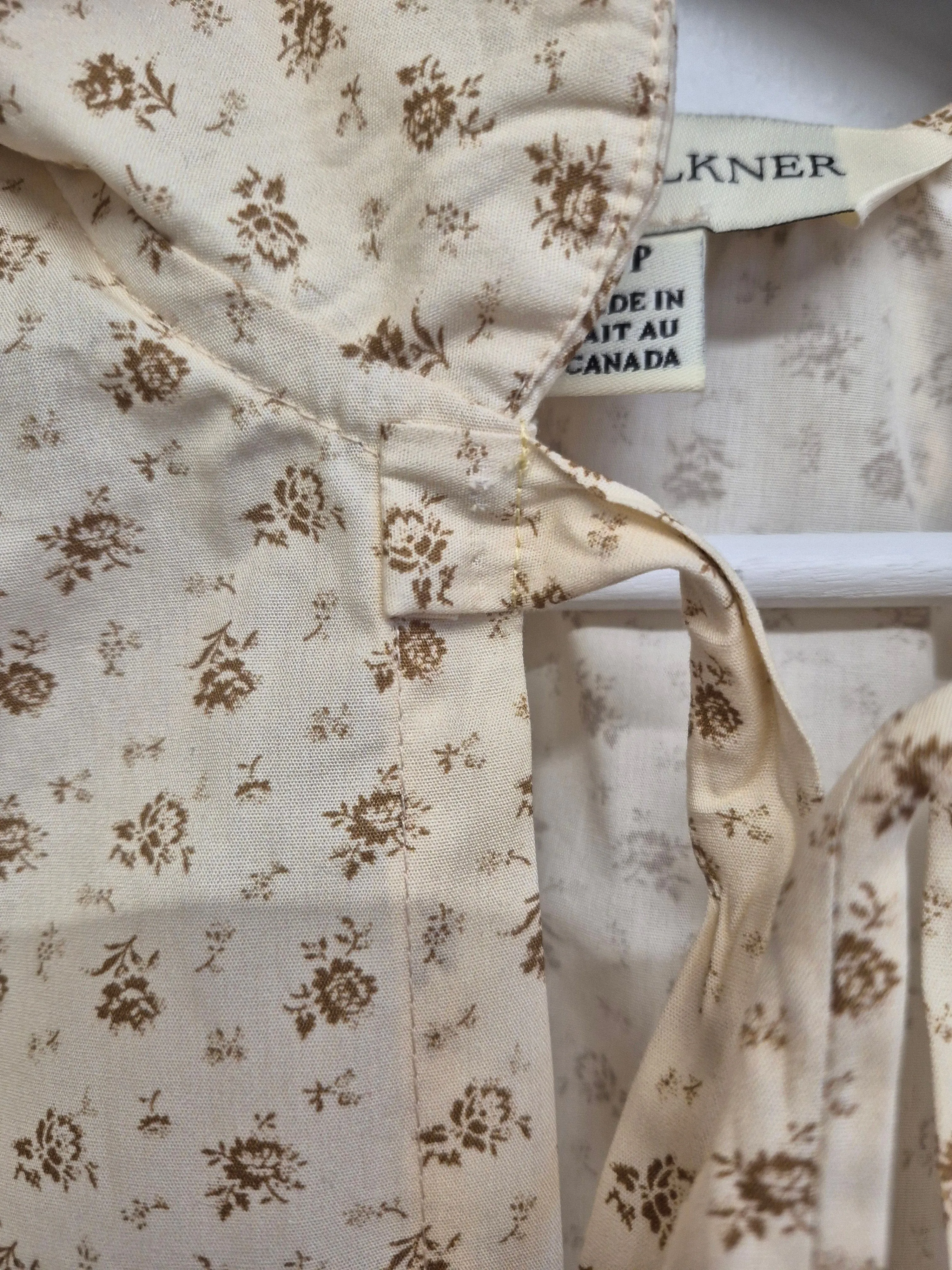 Sample Georgie Top Cream Floral sold by Eliza Faulkner product image thumbnail 3