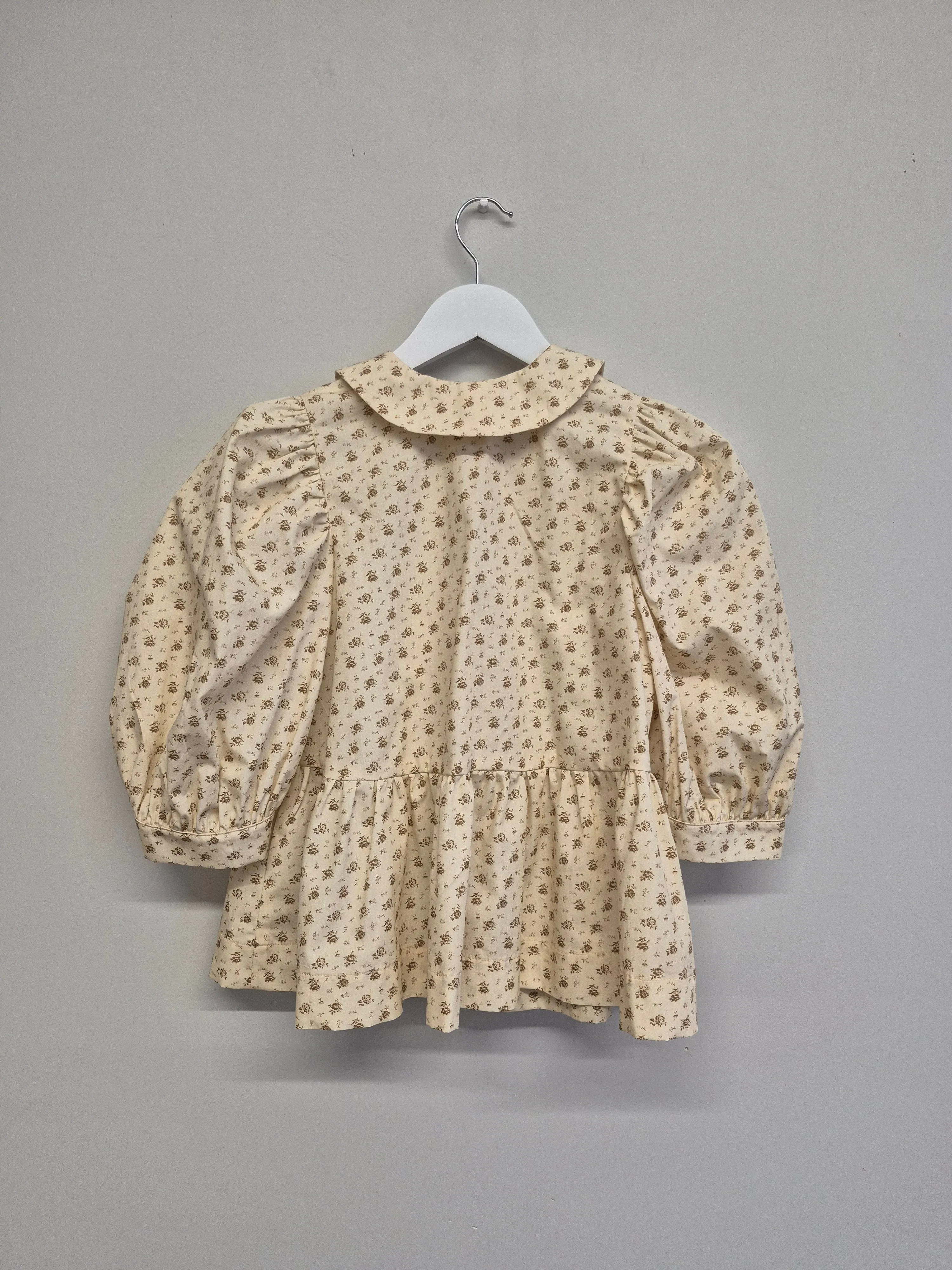 Sample Georgie Top Cream Floral sold by Eliza Faulkner product image thumbnail 4