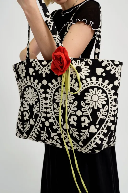 Sample Tote Bag Black and White Jacquard made by Eliza Faulkner