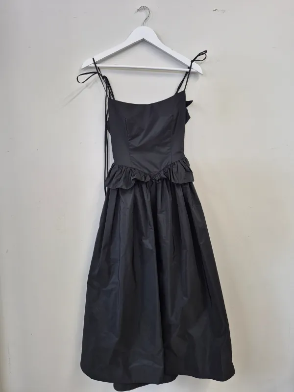 Sample Tessa Dress Black made by Eliza Faulkner