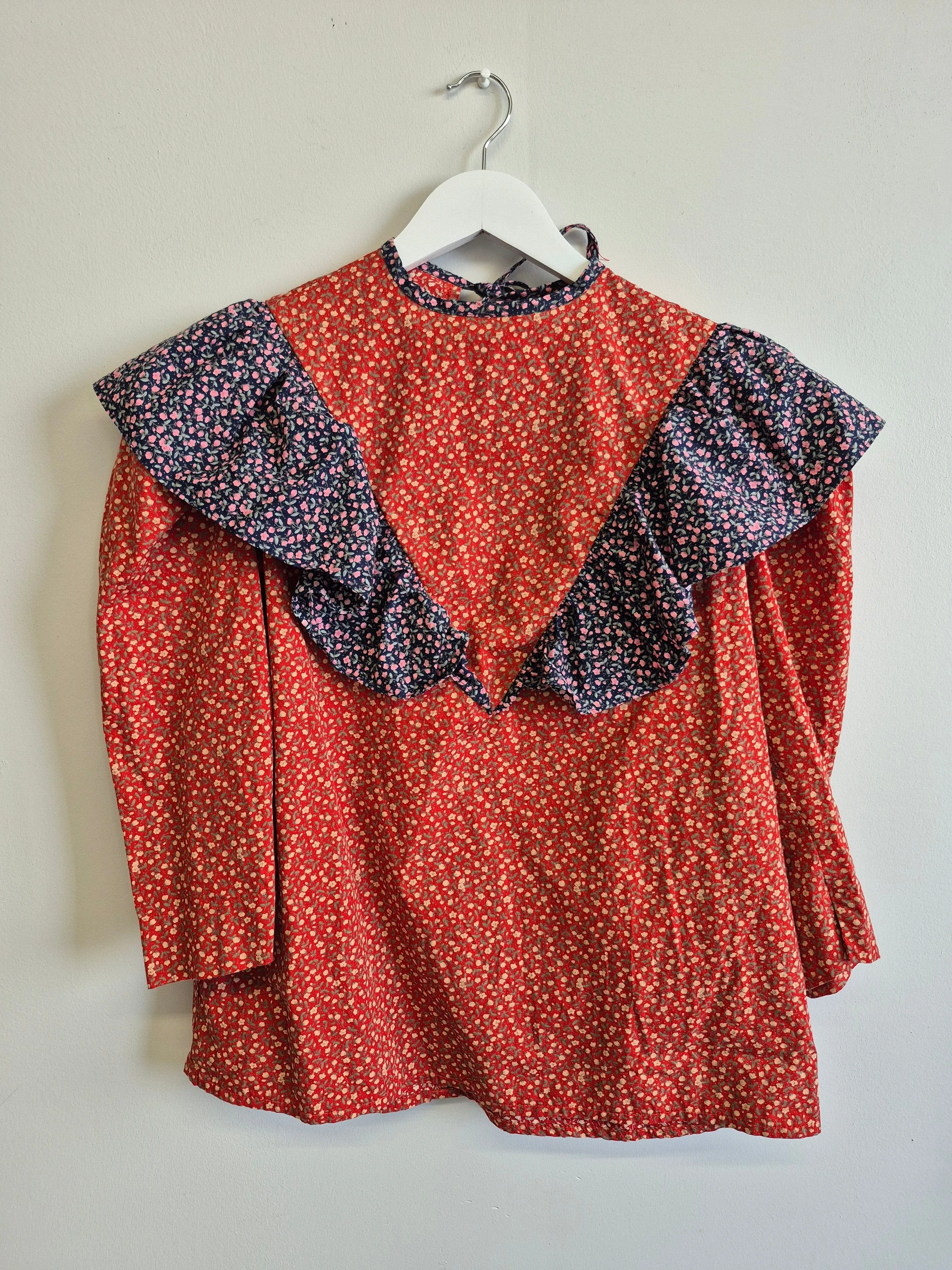 Sample Joni Top Floral Multi sold by Eliza Faulkner product image thumbnail 2