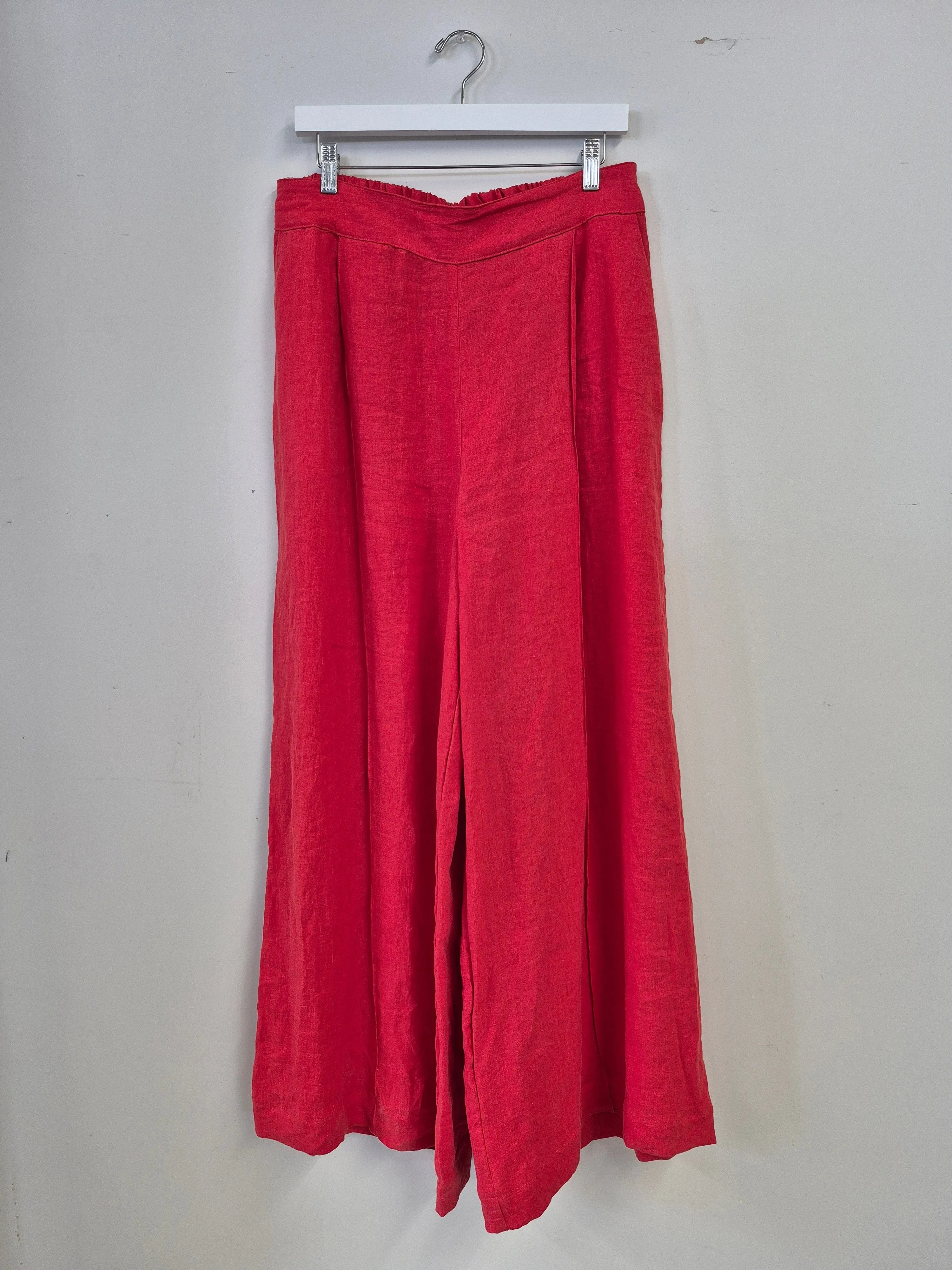 Sample Romy Pant Red Linen sold by Eliza Faulkner product image thumbnail 2