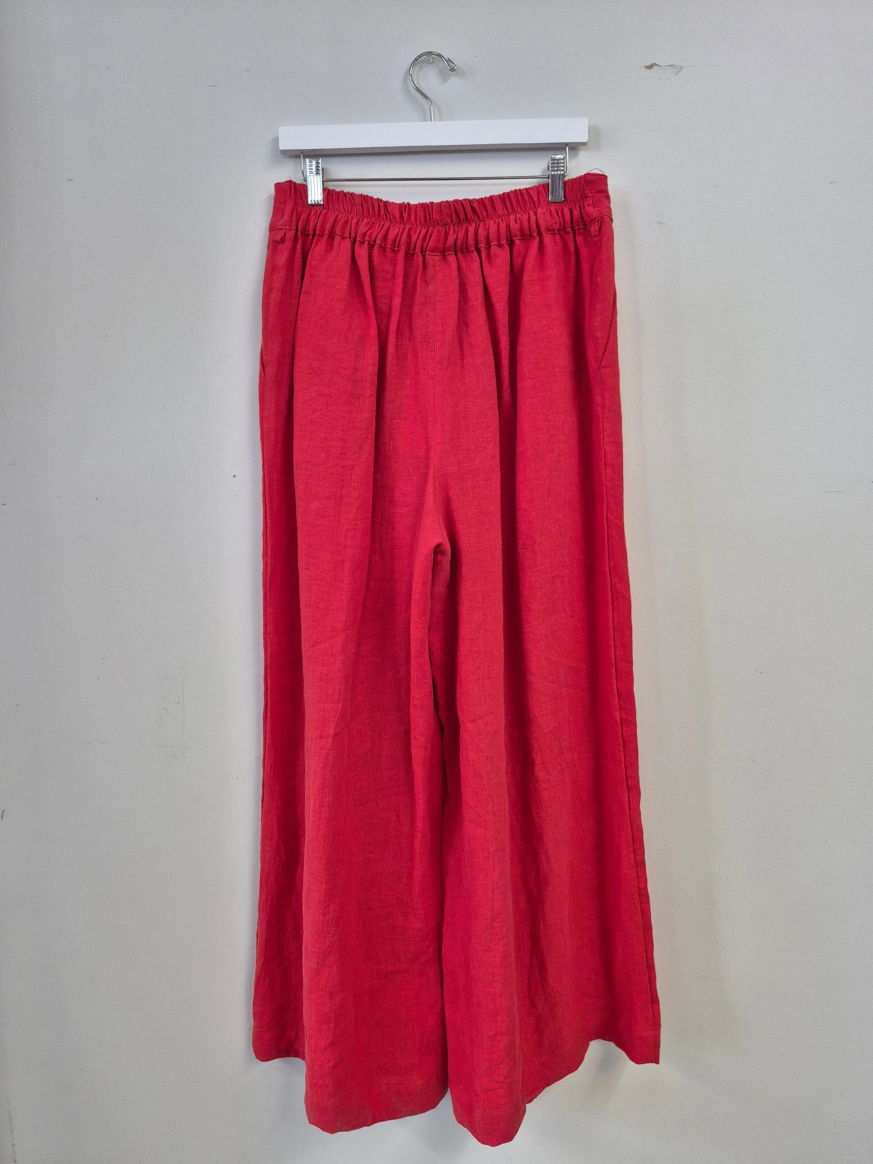 Sample Romy Pant Red Linen sold by Eliza Faulkner product image thumbnail 3