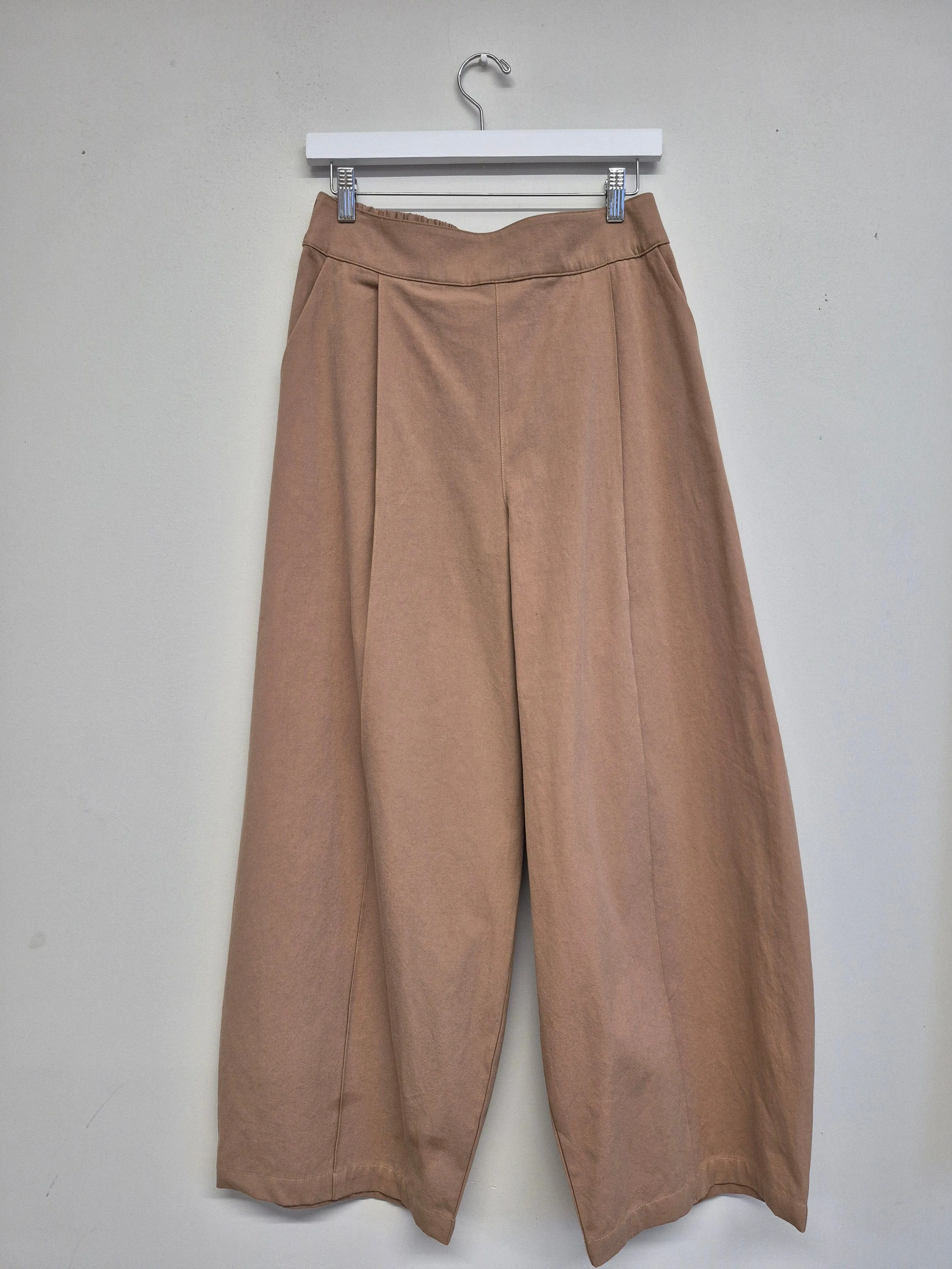 Imperfect Yves Pant Fawn sold by Eliza Faulkner product image thumbnail 2