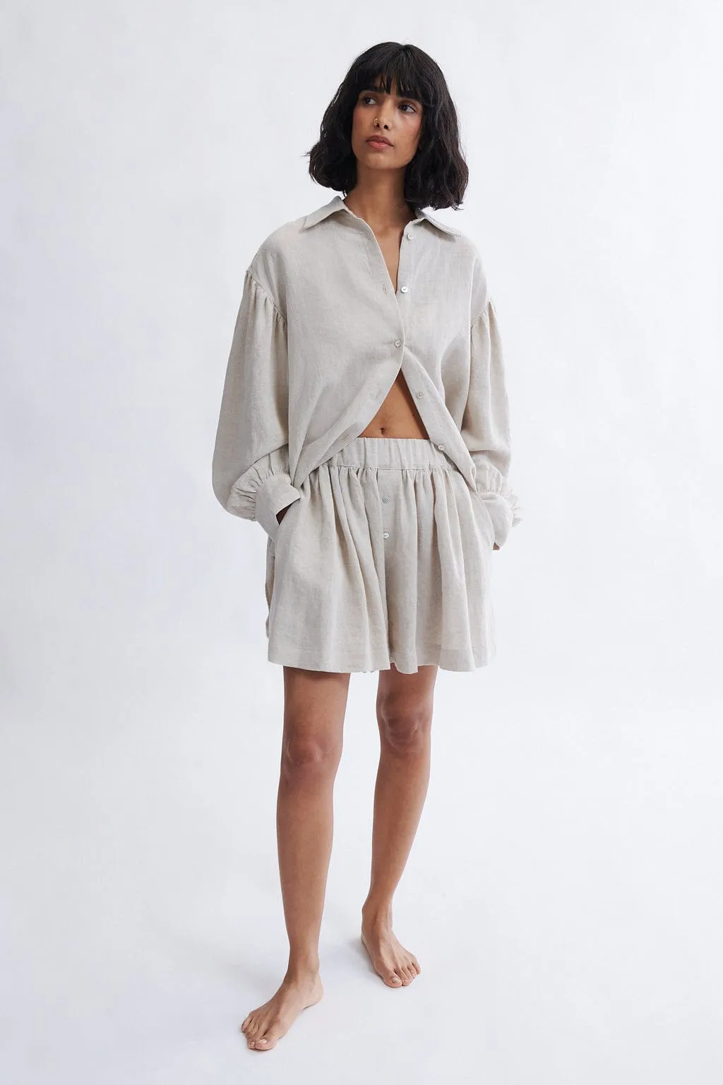 Jeanette Short in Natural Linen sold by Eliza Faulkner product image thumbnail 3