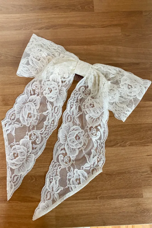 Lacey - Oversized bow on comb - (SAMPLE) sold by Heirloom Hats