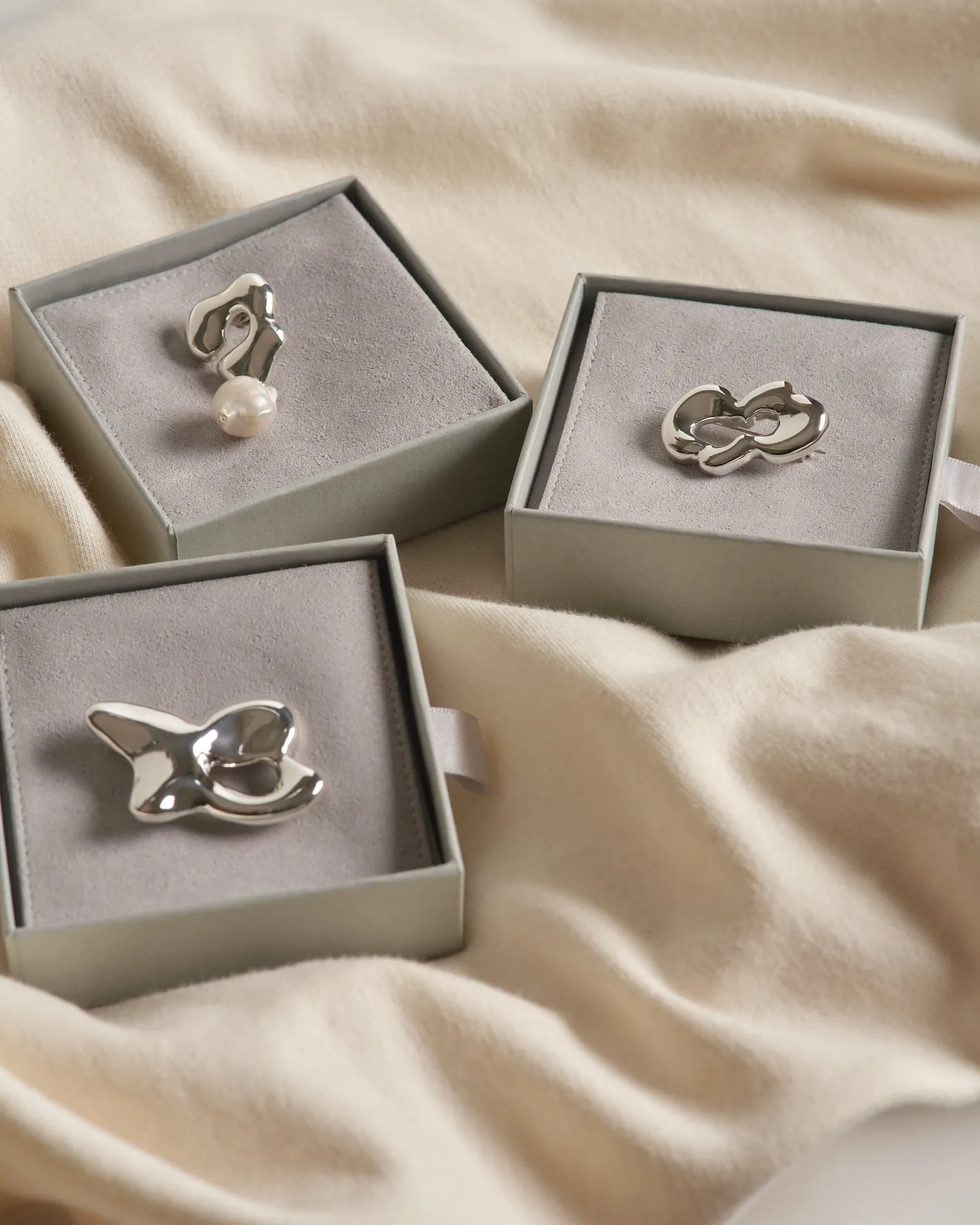 Heirloom Hats X Seola Atelier | Sculptural Sterling Silver Brooches – Utrecht, Gongga & Cuillin sold by Heirloom Hats product image thumbnail 2