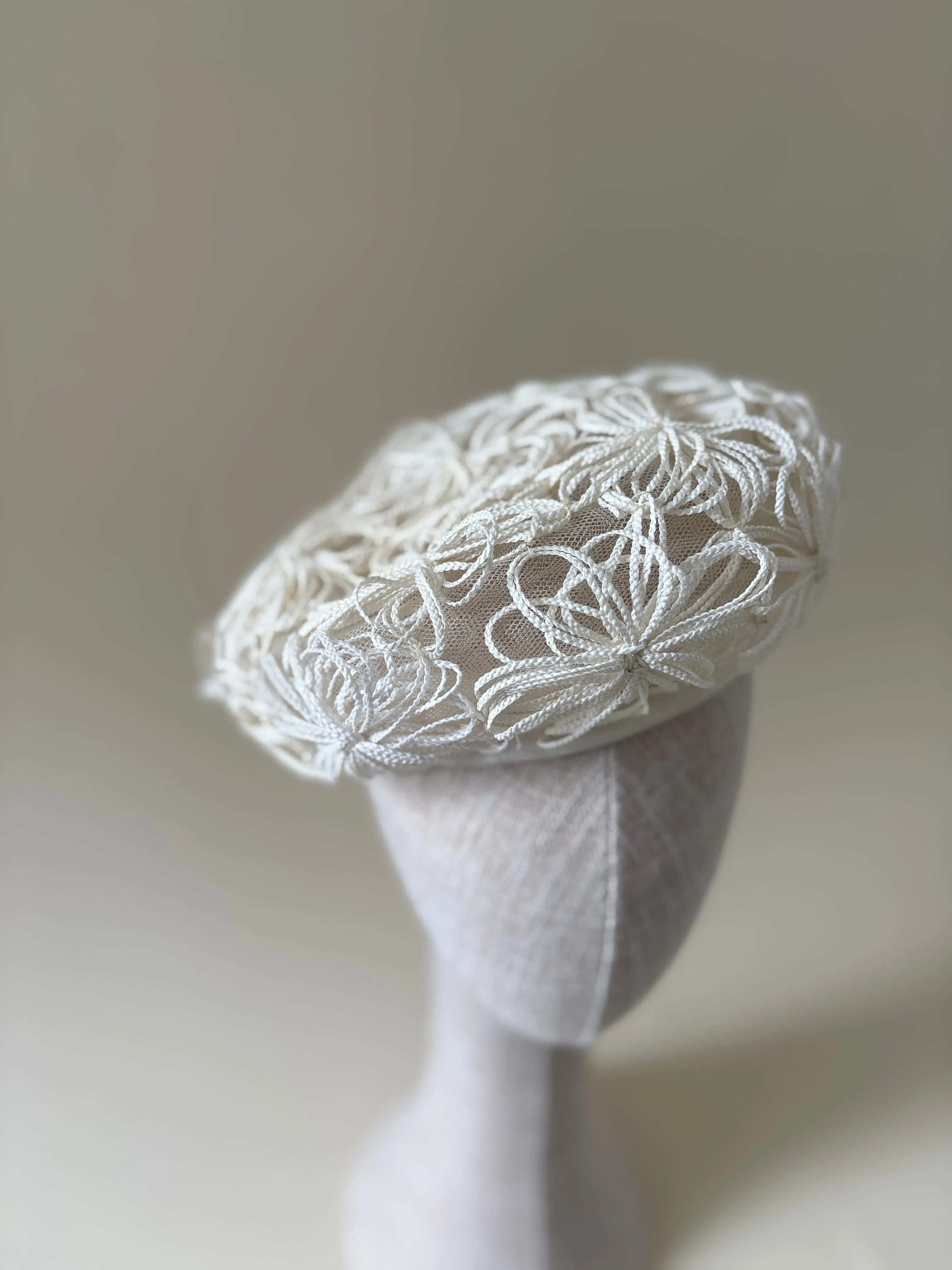 Vintage hat #011 | 1960's white tulle beret with white straw flower details sold by Heirloom Hats product image thumbnail 4