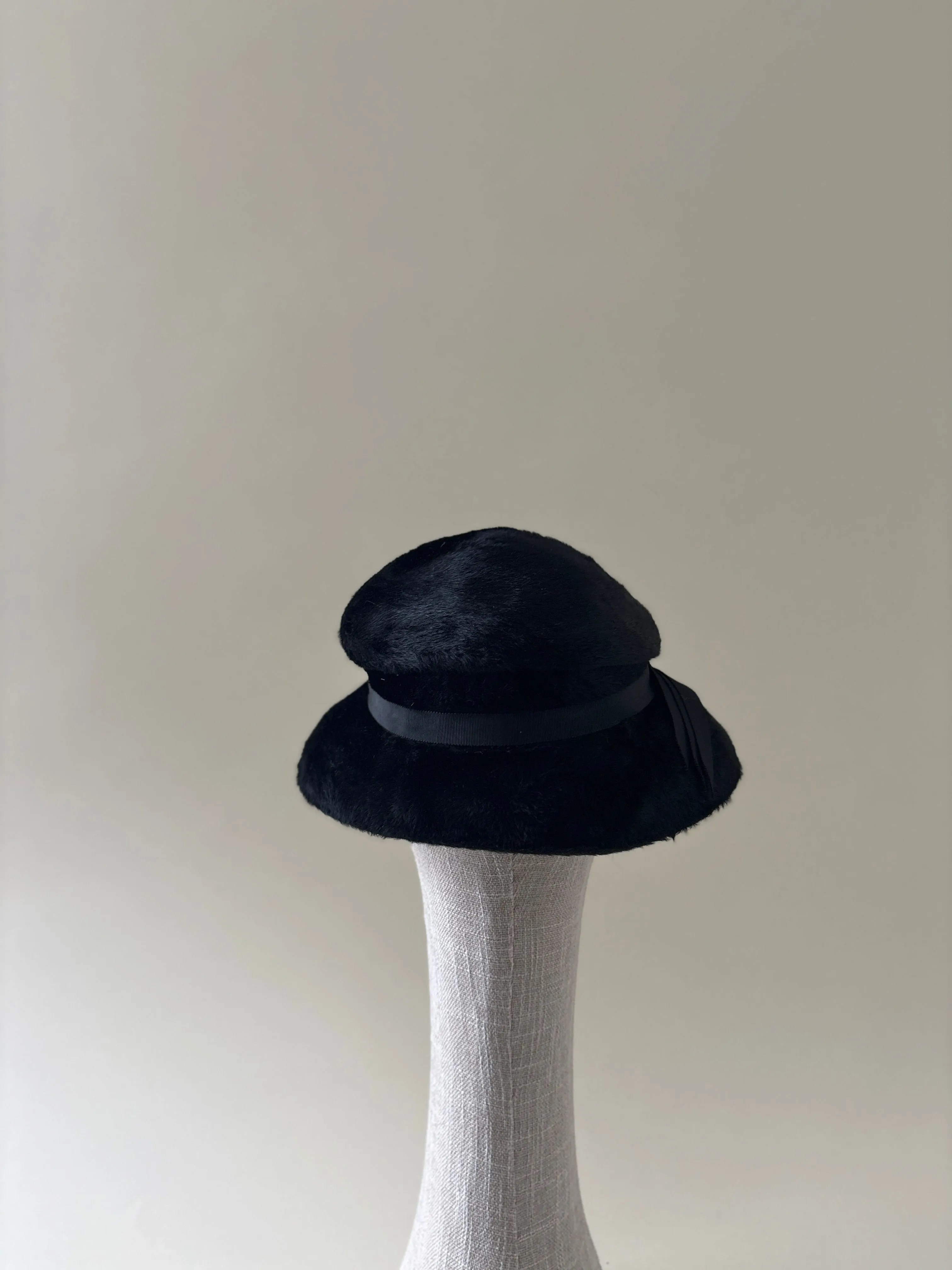Vintage hat #062 | 1950's Black melusine fur felt mushroom hat sold by Heirloom Hats product image thumbnail 4