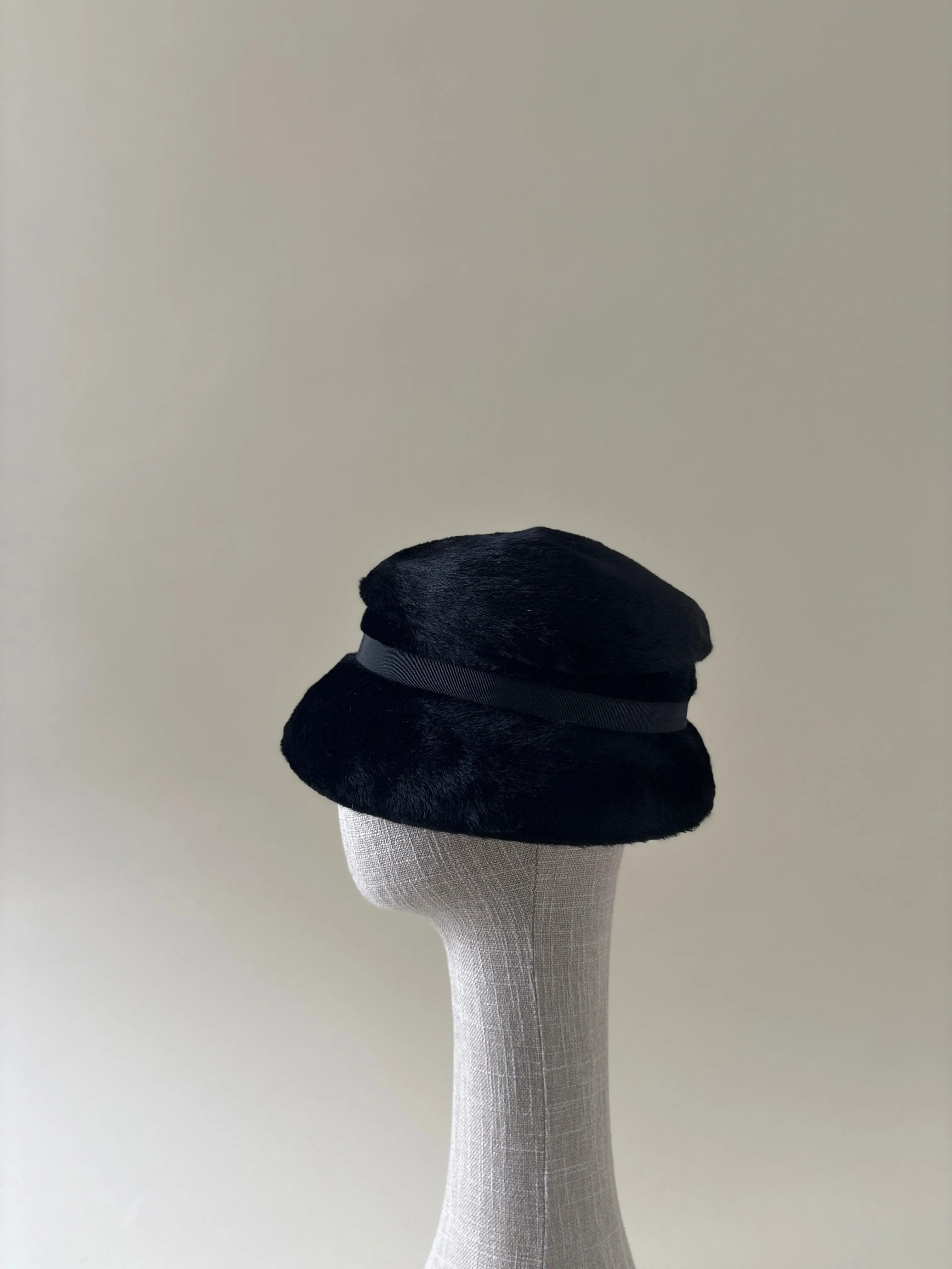 Vintage hat #062 | 1950's Black melusine fur felt mushroom hat sold by Heirloom Hats product image thumbnail 5