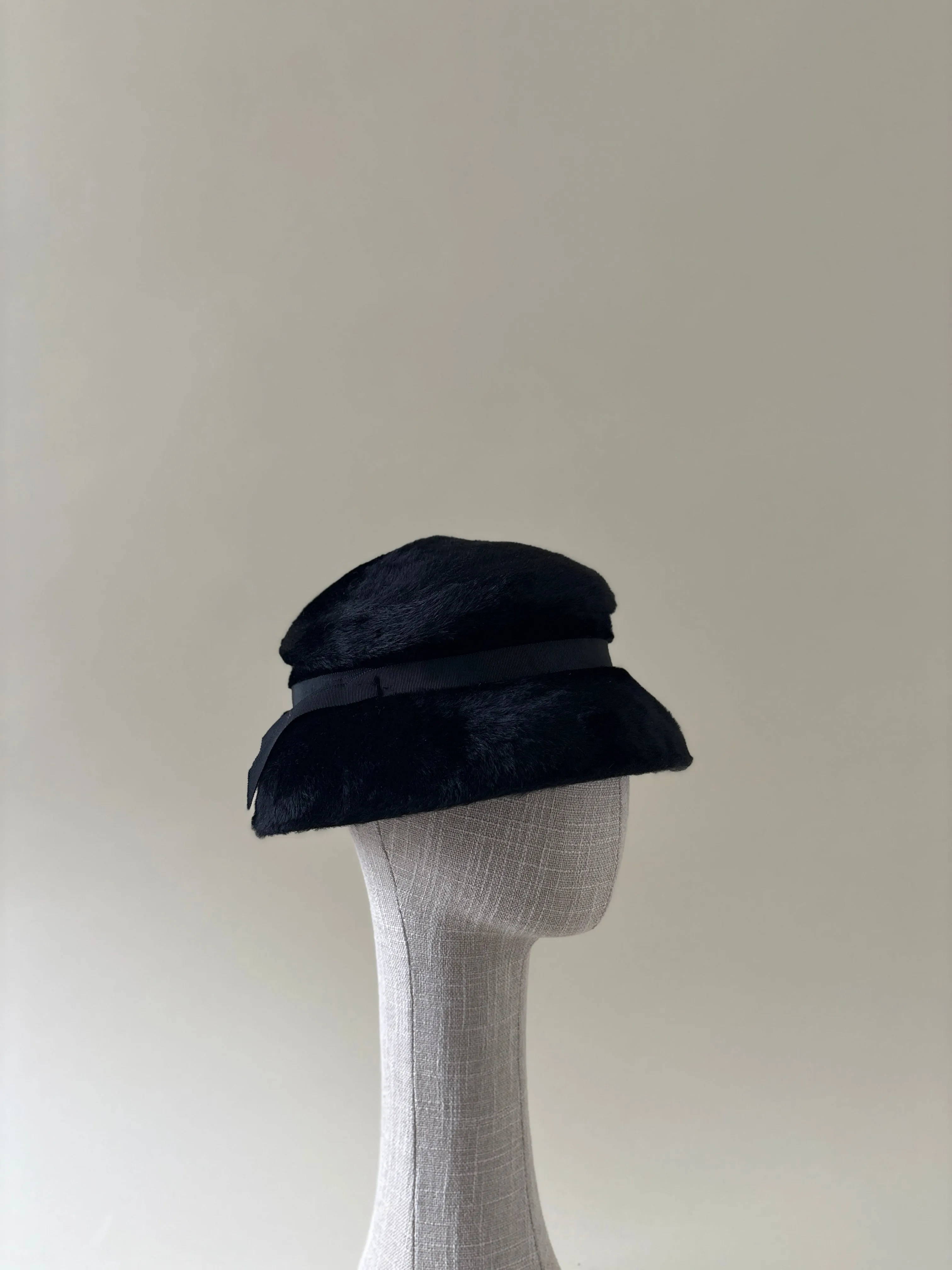Vintage hat #062 | 1950's Black melusine fur felt mushroom hat sold by Heirloom Hats product image thumbnail 2