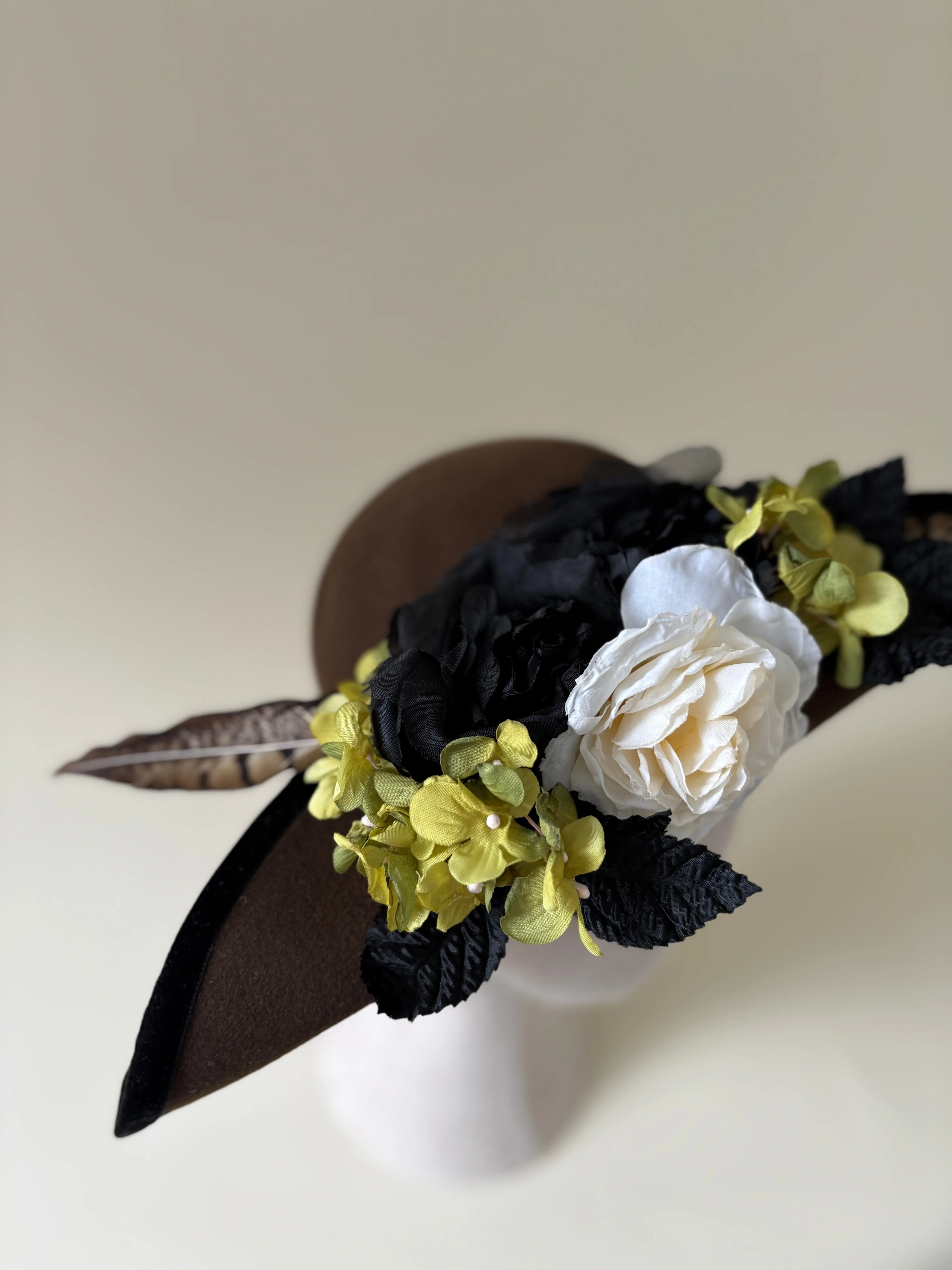 Vintage hat #021 | 1990's Brown wool felt hat with pheasant feather and flowers sold by Heirloom Hats product image thumbnail 4