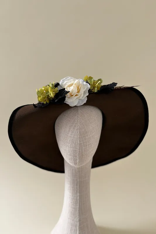 Vintage hat #021 | 1990's Brown wool felt hat with pheasant feather and flowers made by Heirloom Hats