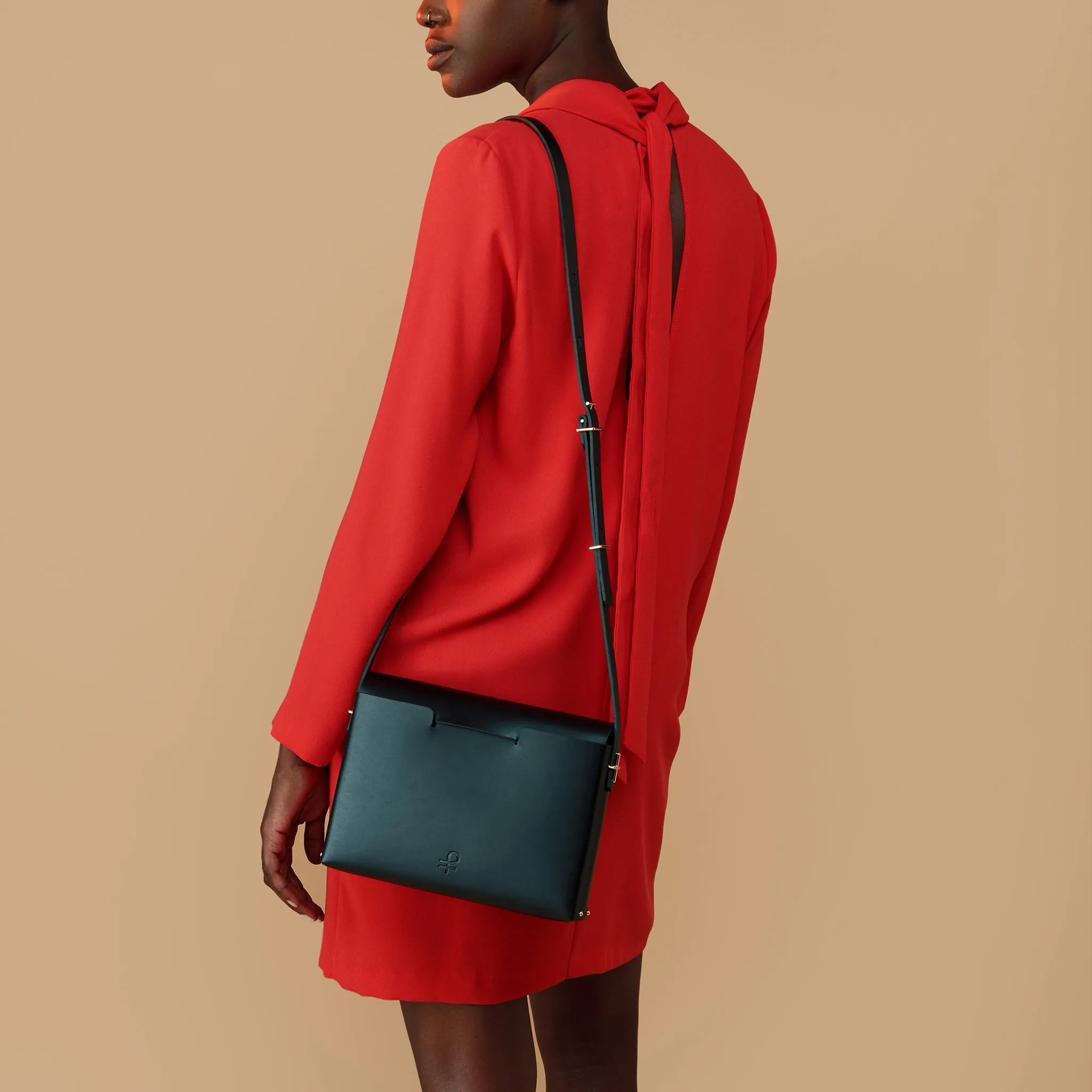 TOME 2 in black sold by Partoem product image thumbnail 5