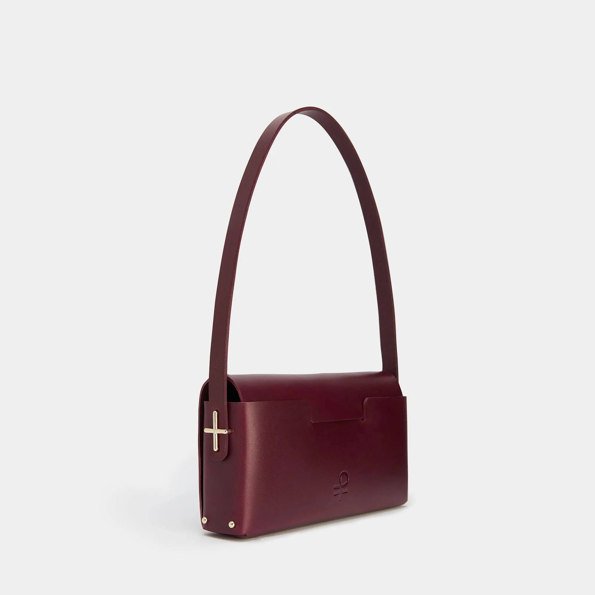 CAPULET in burgundy sold by Partoem