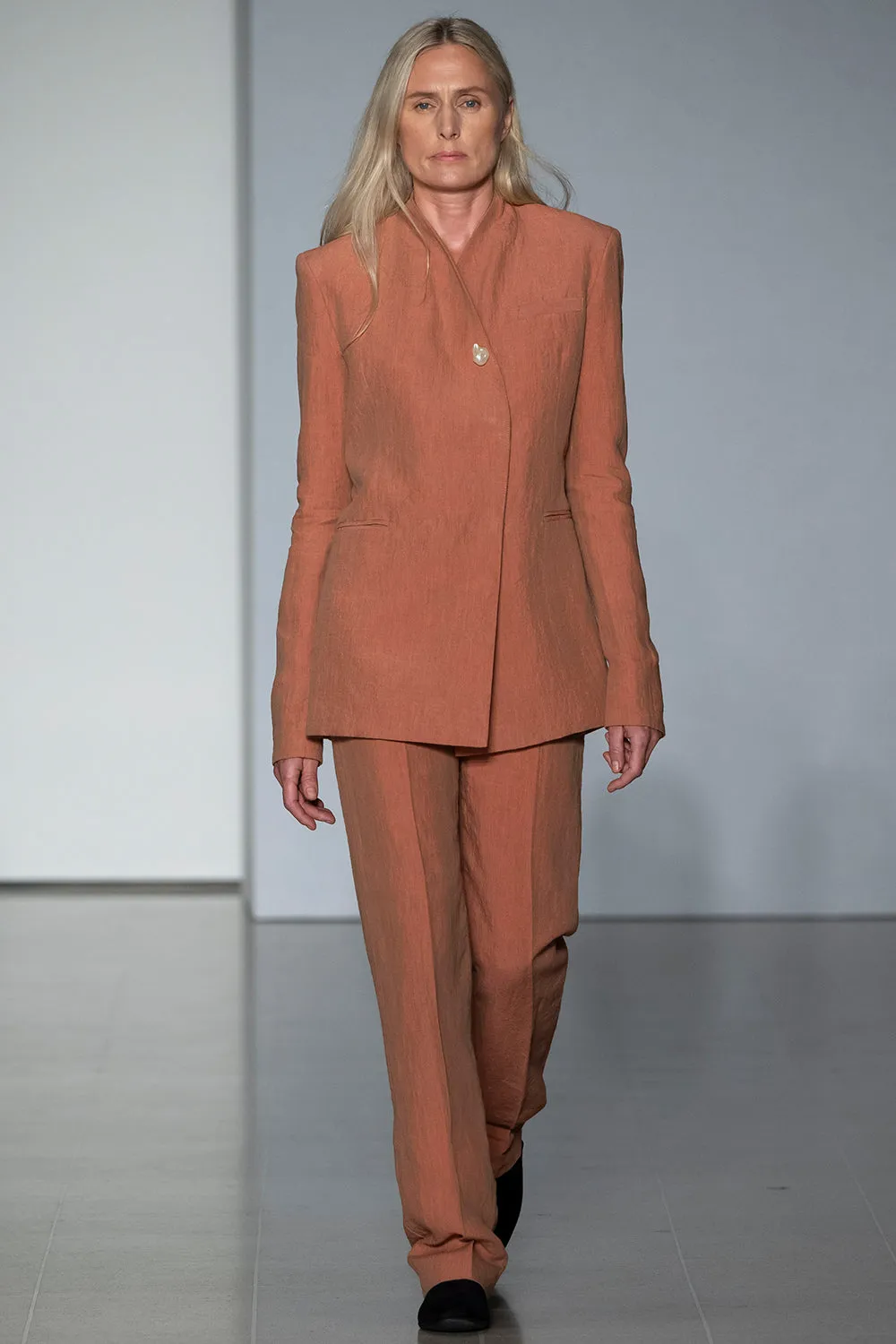 Penelope Trouser Peach sold by TOVE product image thumbnail 3