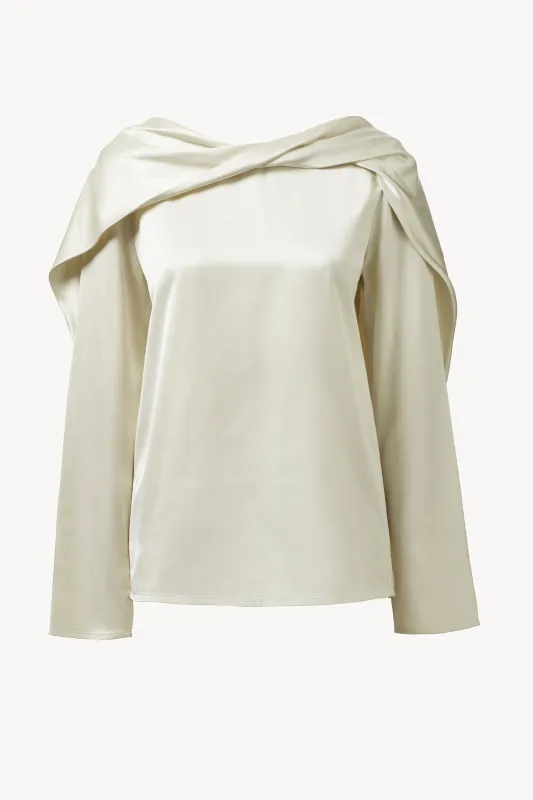 Caris Top Cream sold by TOVE