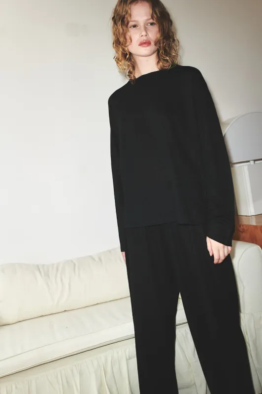 soft pant - black made by Deiji Studios