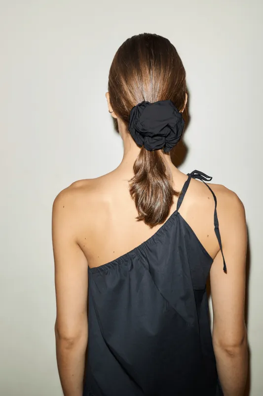 scrunchie - black made by Deiji Studios