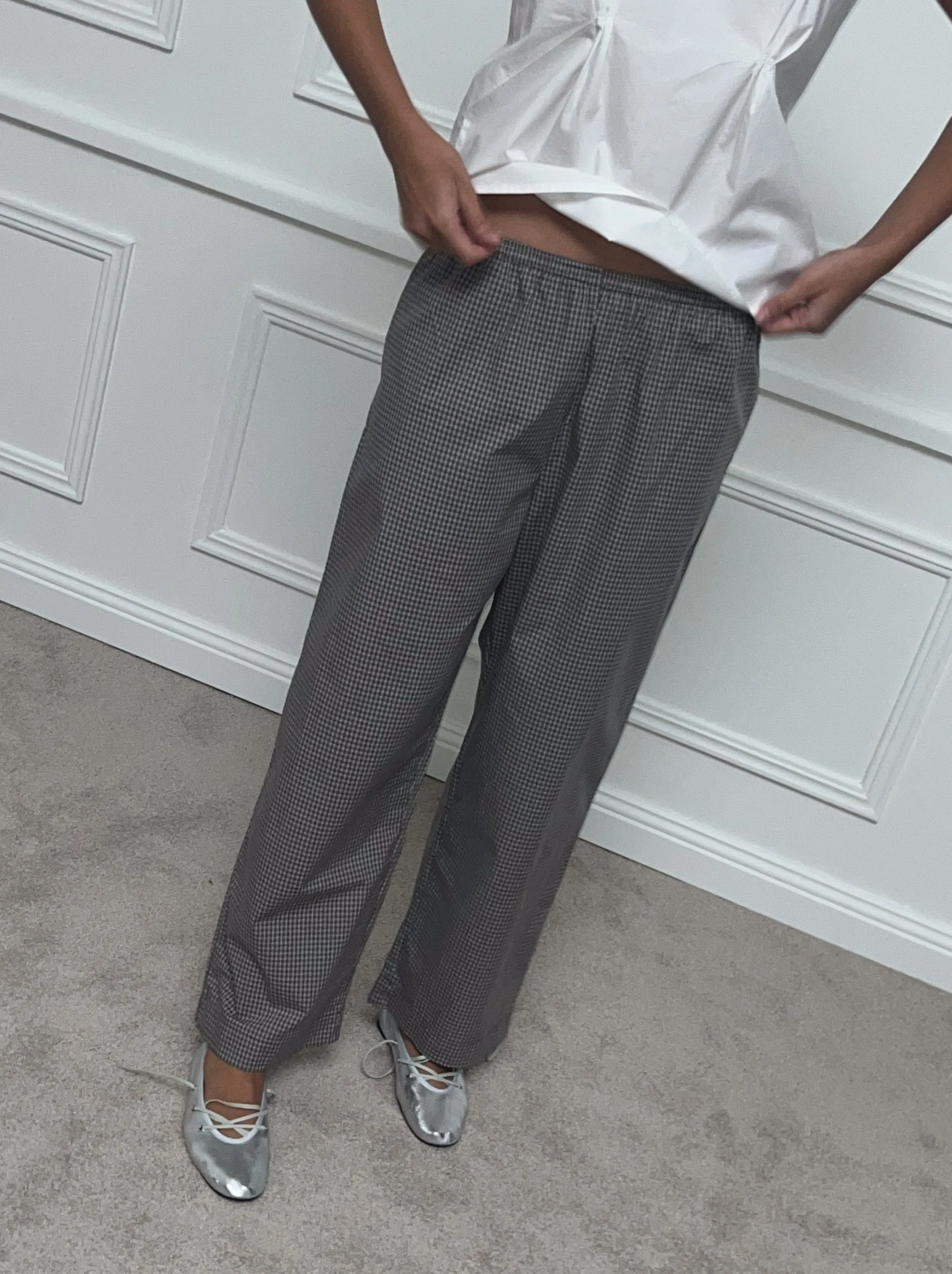 Ease Trouser sold by Deiji Studios product image thumbnail 2