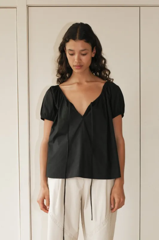 One Panel Top made by Deiji Studios