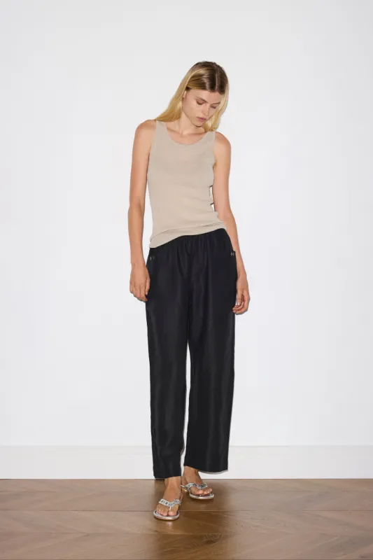 Linen Square Pocket Pant - Black sold by Deiji Studios