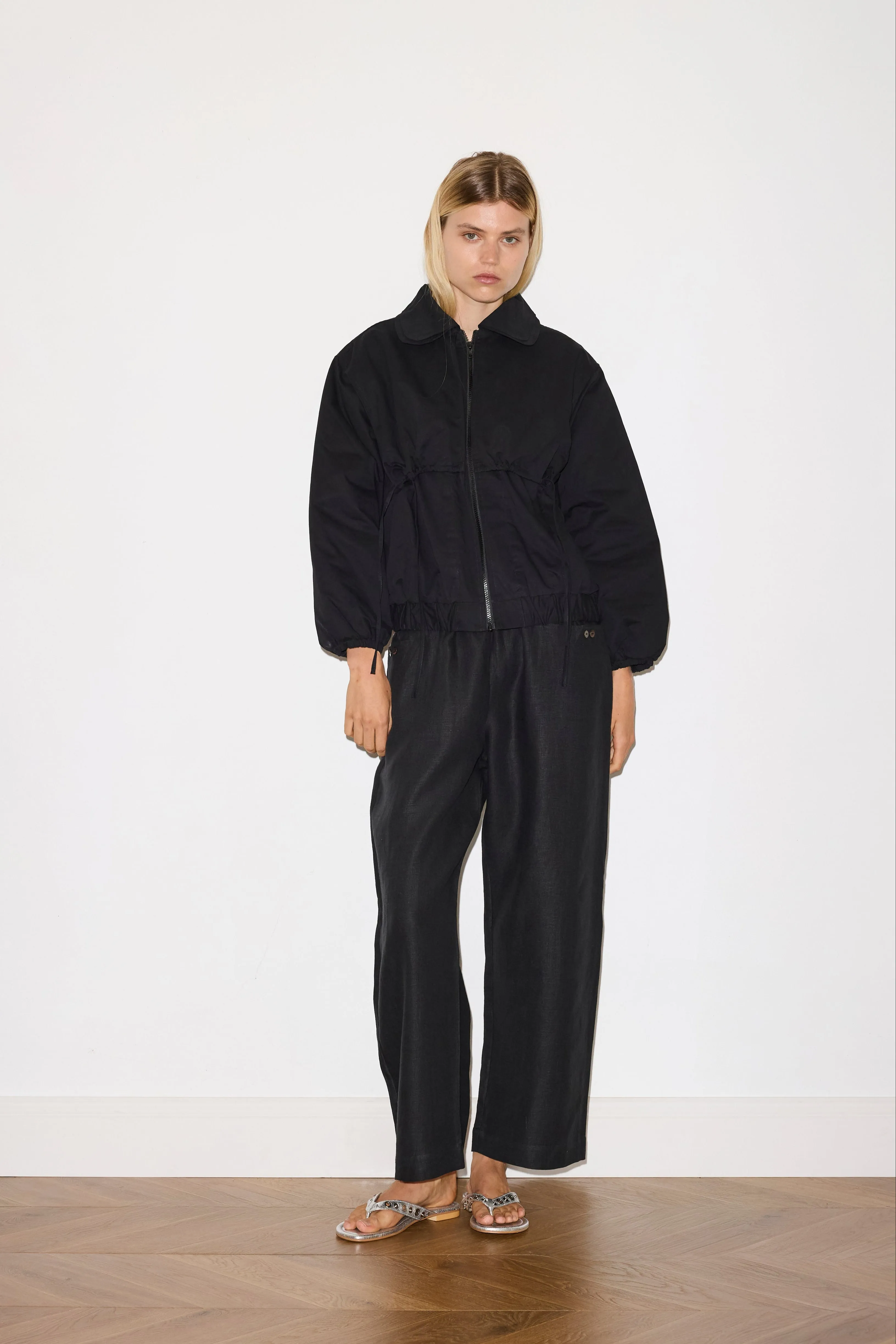 Linen Square Pocket Pant - Black sold by Deiji Studios product image thumbnail 4