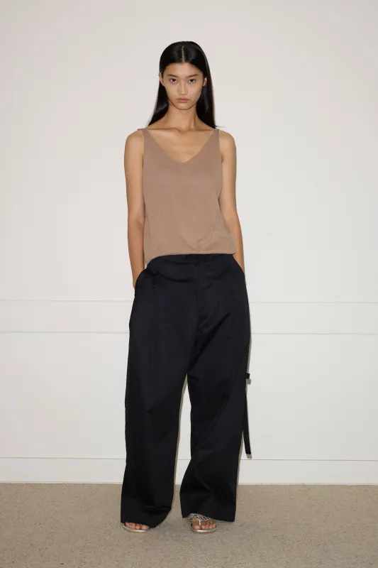 大人気 hailee dramatic pants Bartack Pant - Sky | Parallel