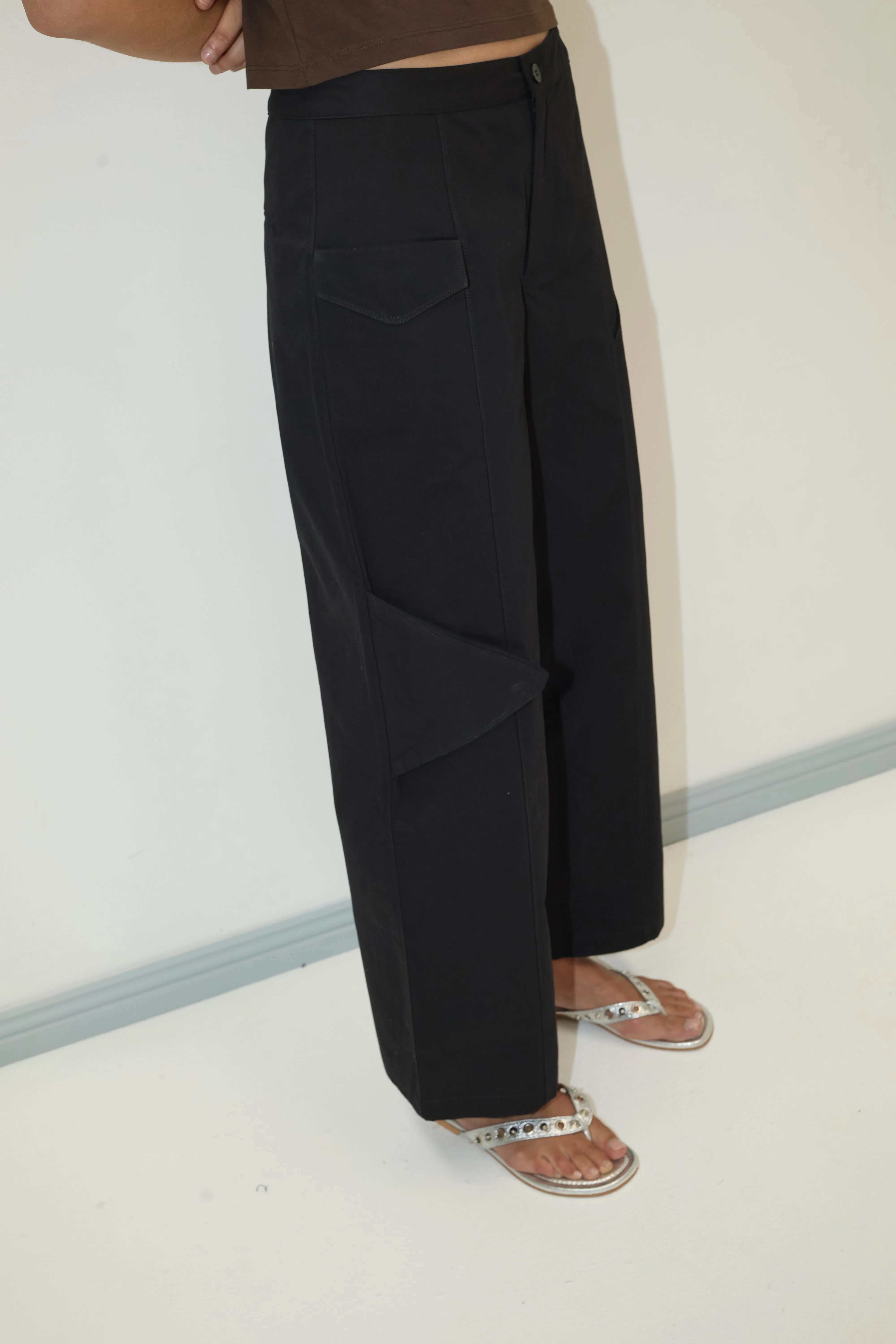 Pocket Pant - Black sold by Deiji Studios