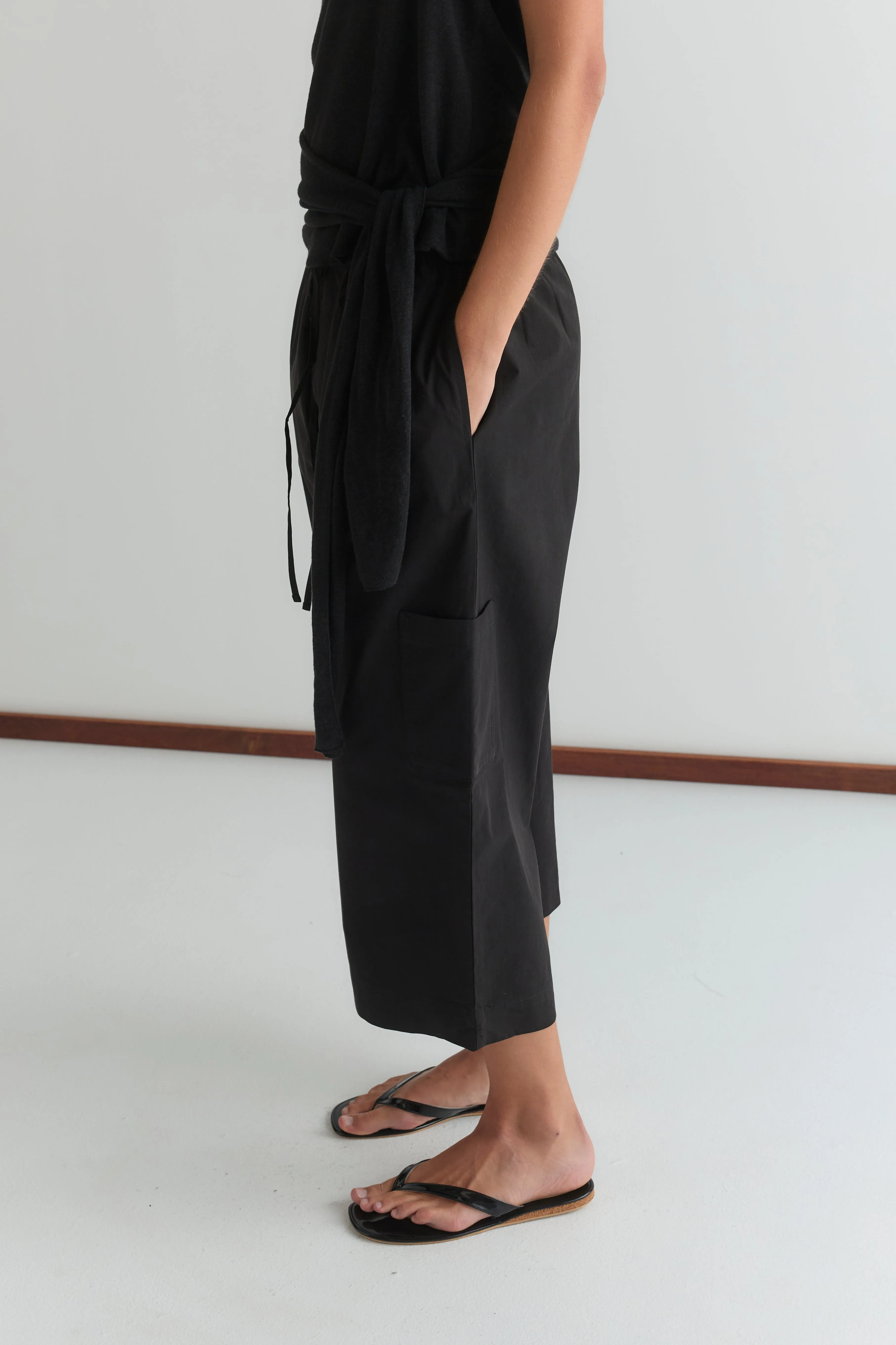 Mid Pocket Short - Black sold by Deiji Studios product image thumbnail 4