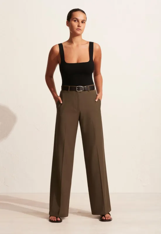 Relaxed Tailored Trouser - Coffee sold by Matteau