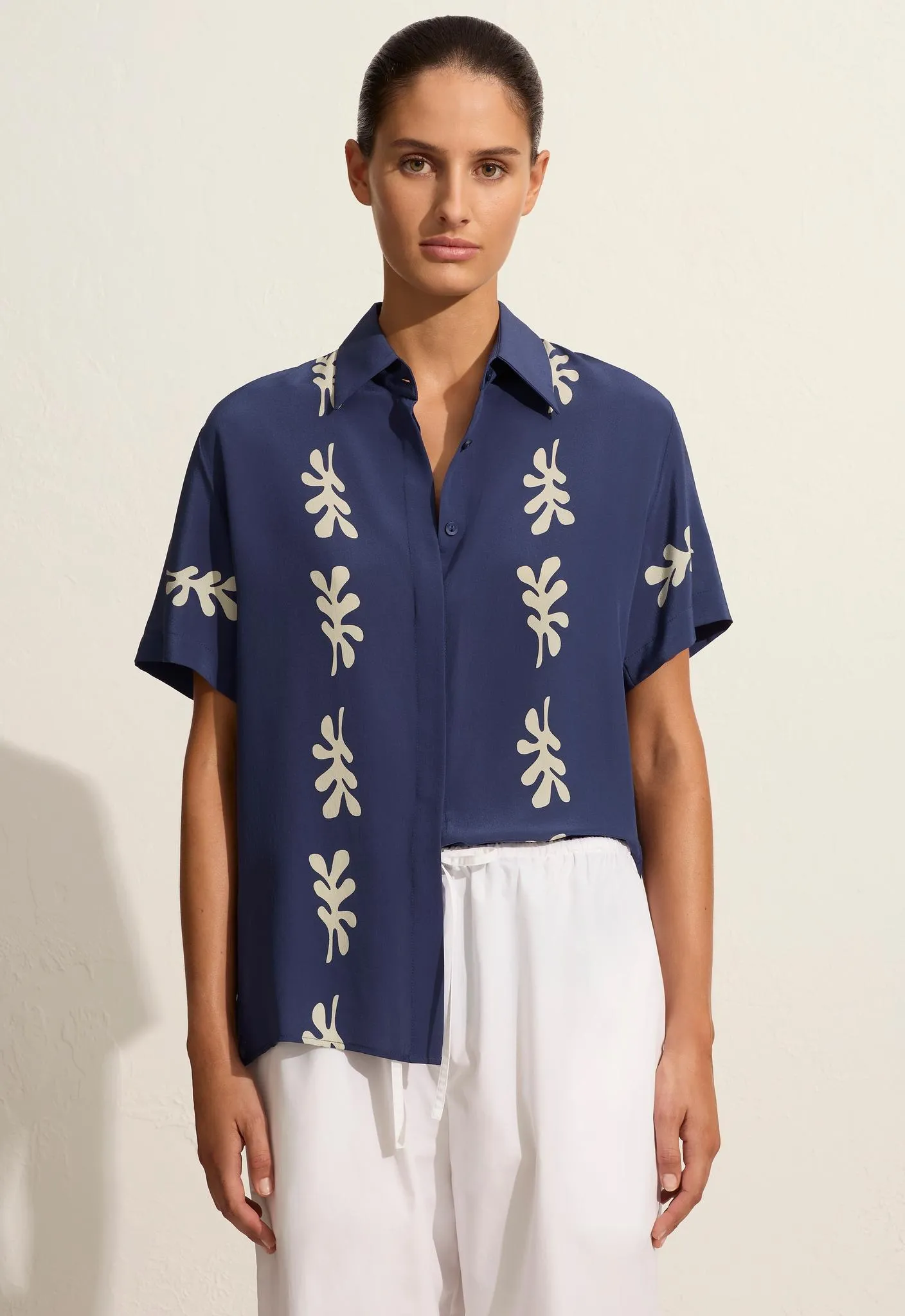 Short Sleeve Shirt - Fig Leaf (Riviera) | Parallel