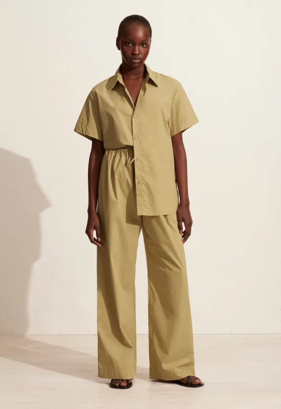 The Relaxed Short Sleeve Shirt - Cardamon sold by Matteau